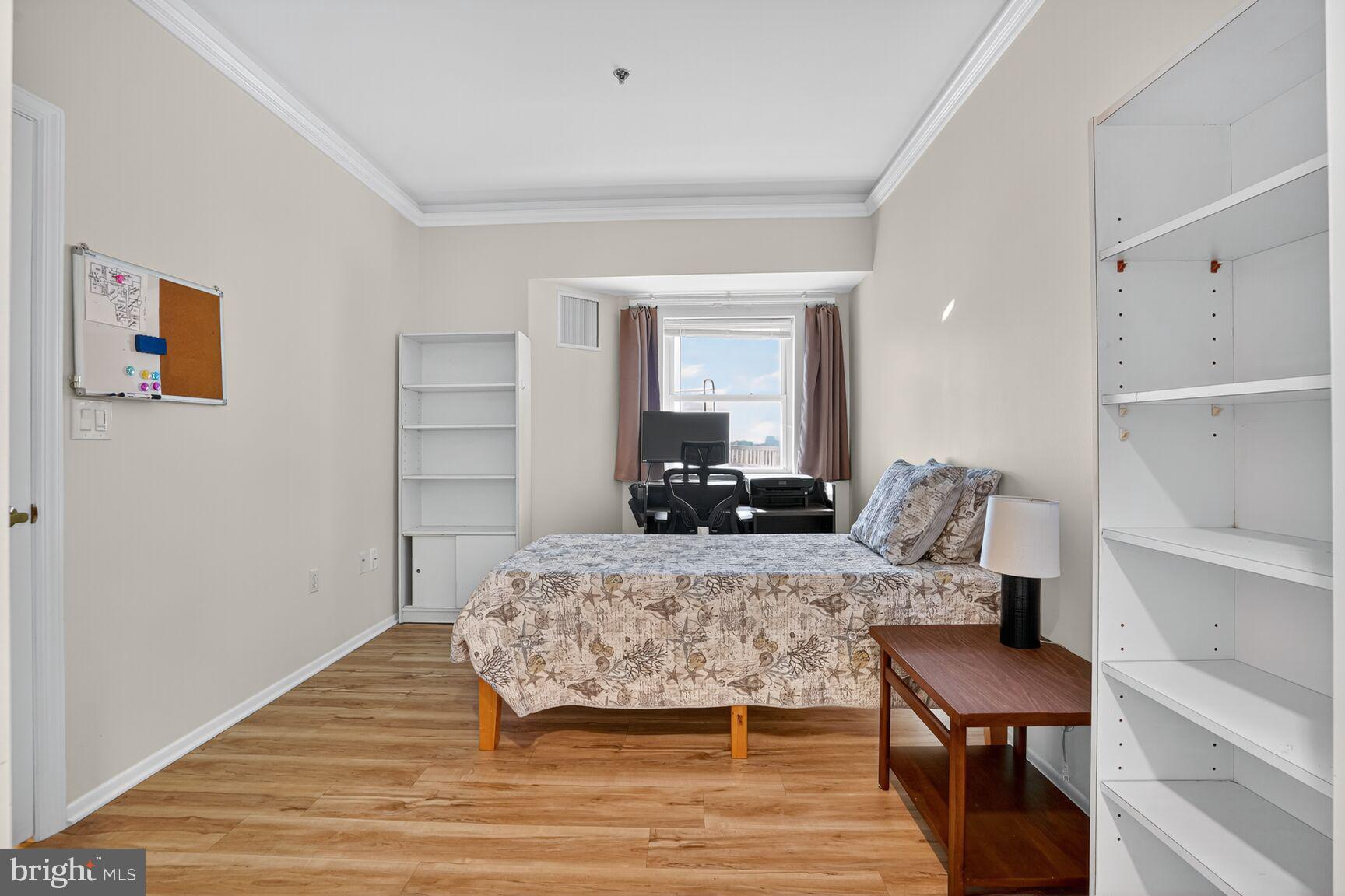 THE JEFFERSON - SUNRISE SENIOR LIVING - Residential