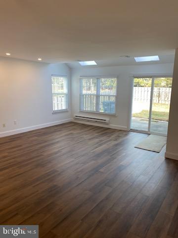 VILLAGE SHIRES - Residential Lease