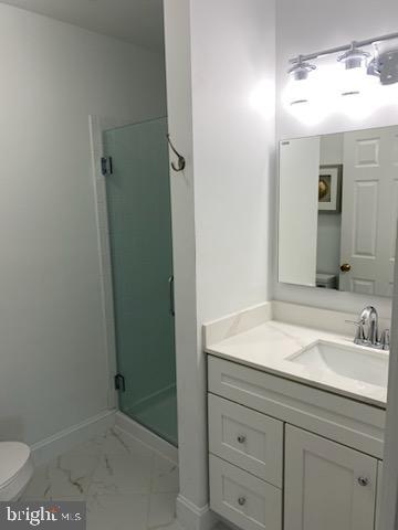 VILLAGE SHIRES - Residential Lease