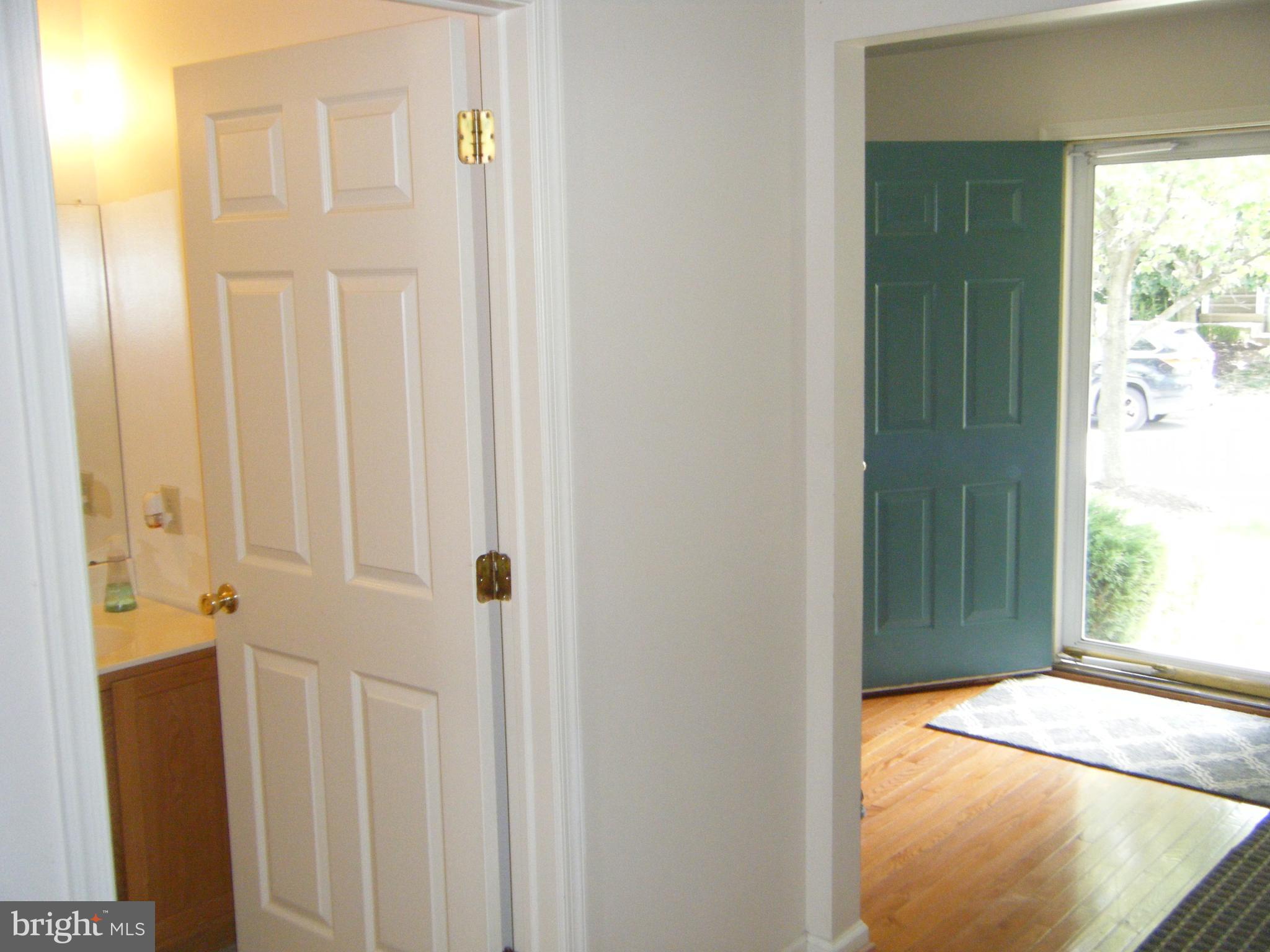 KING OF PRUSSIA - Residential Lease