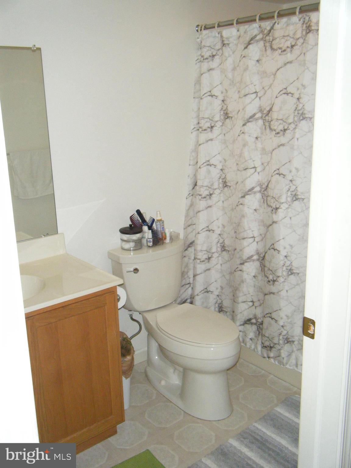 KING OF PRUSSIA - Residential Lease