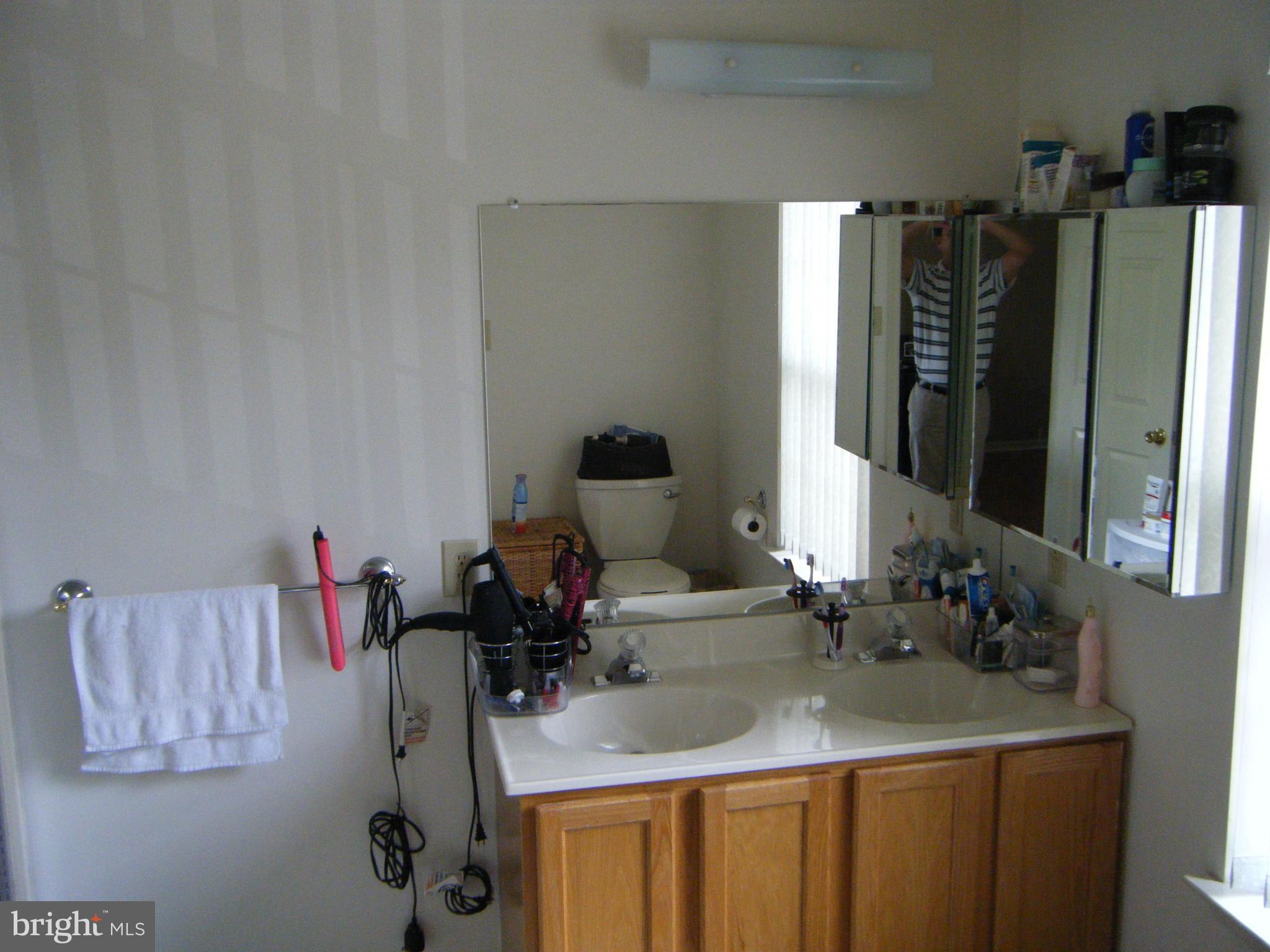 KING OF PRUSSIA - Residential Lease