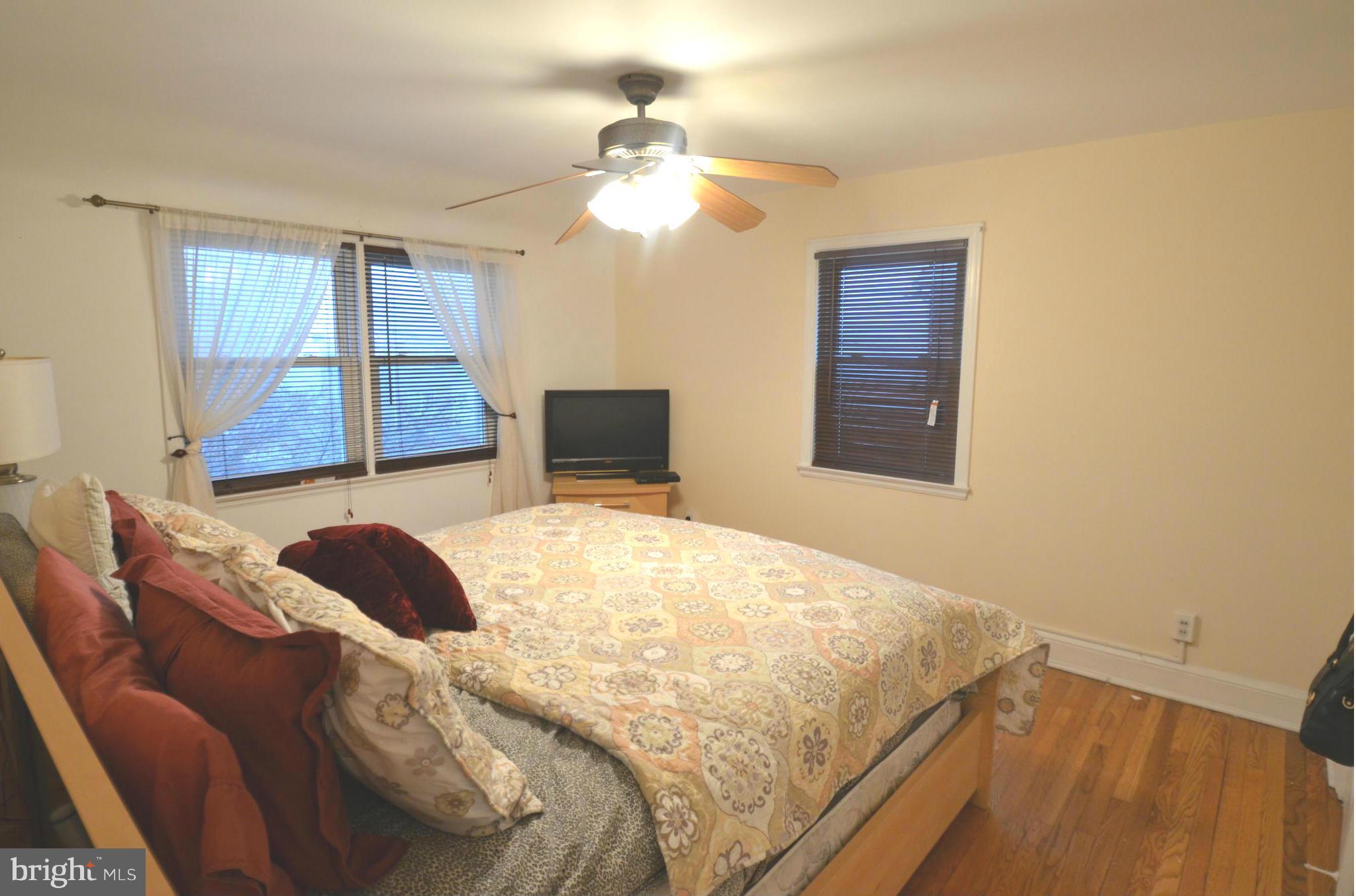 PARKVILLE - Residential