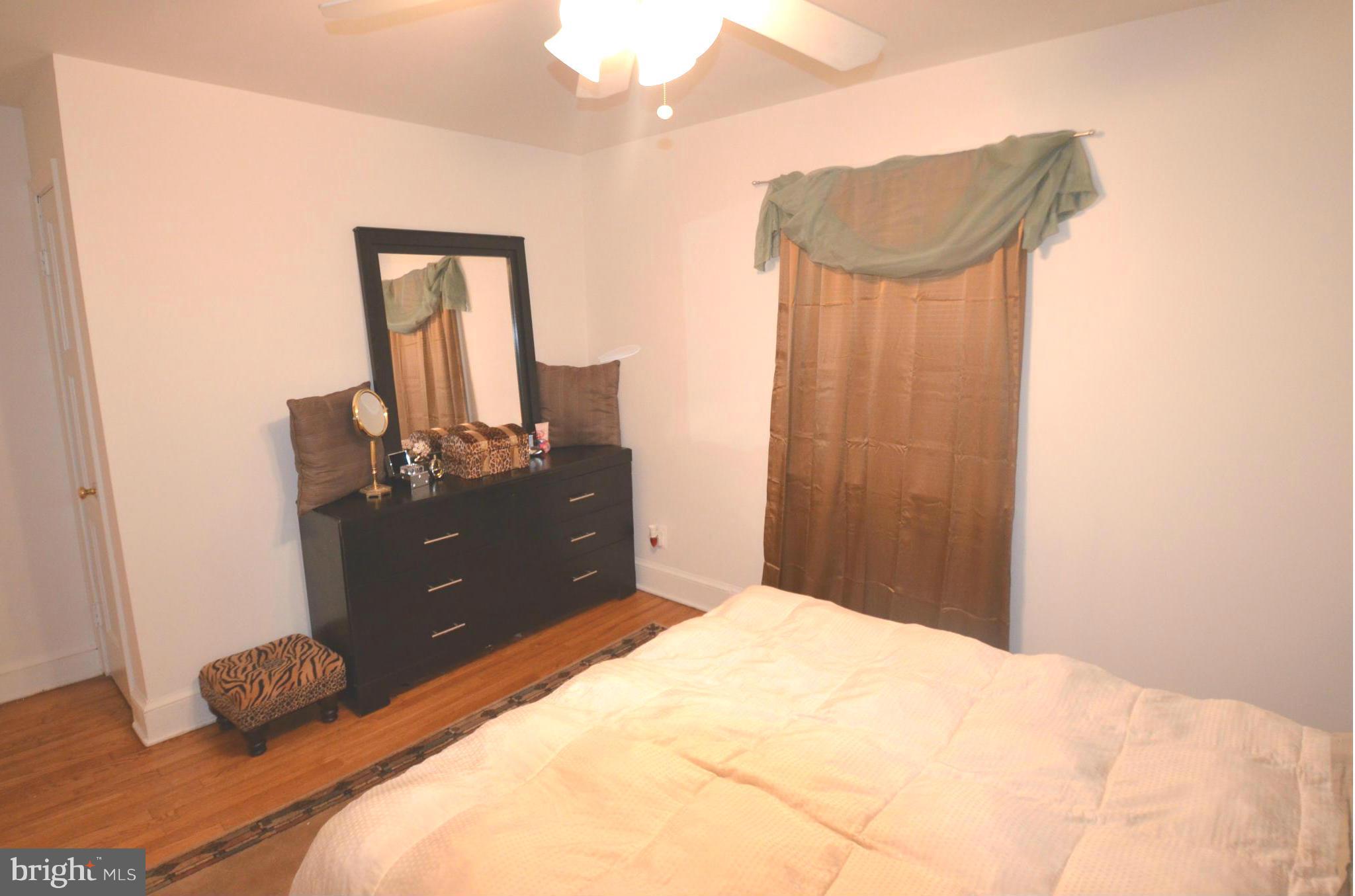 PARKVILLE - Residential