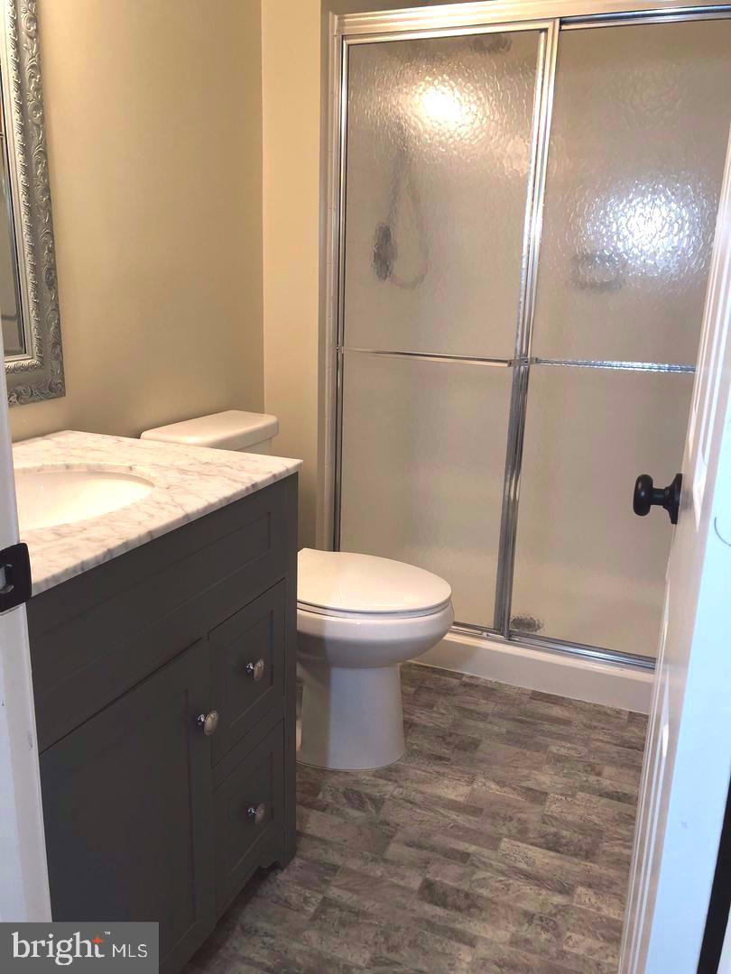 FOX CHAPEL AT TUDOR KNOLLS - Residential Lease