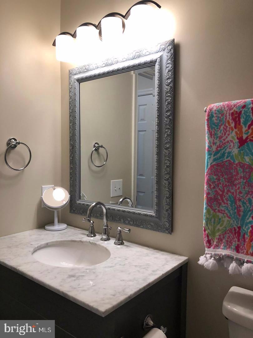 FOX CHAPEL AT TUDOR KNOLLS - Residential Lease