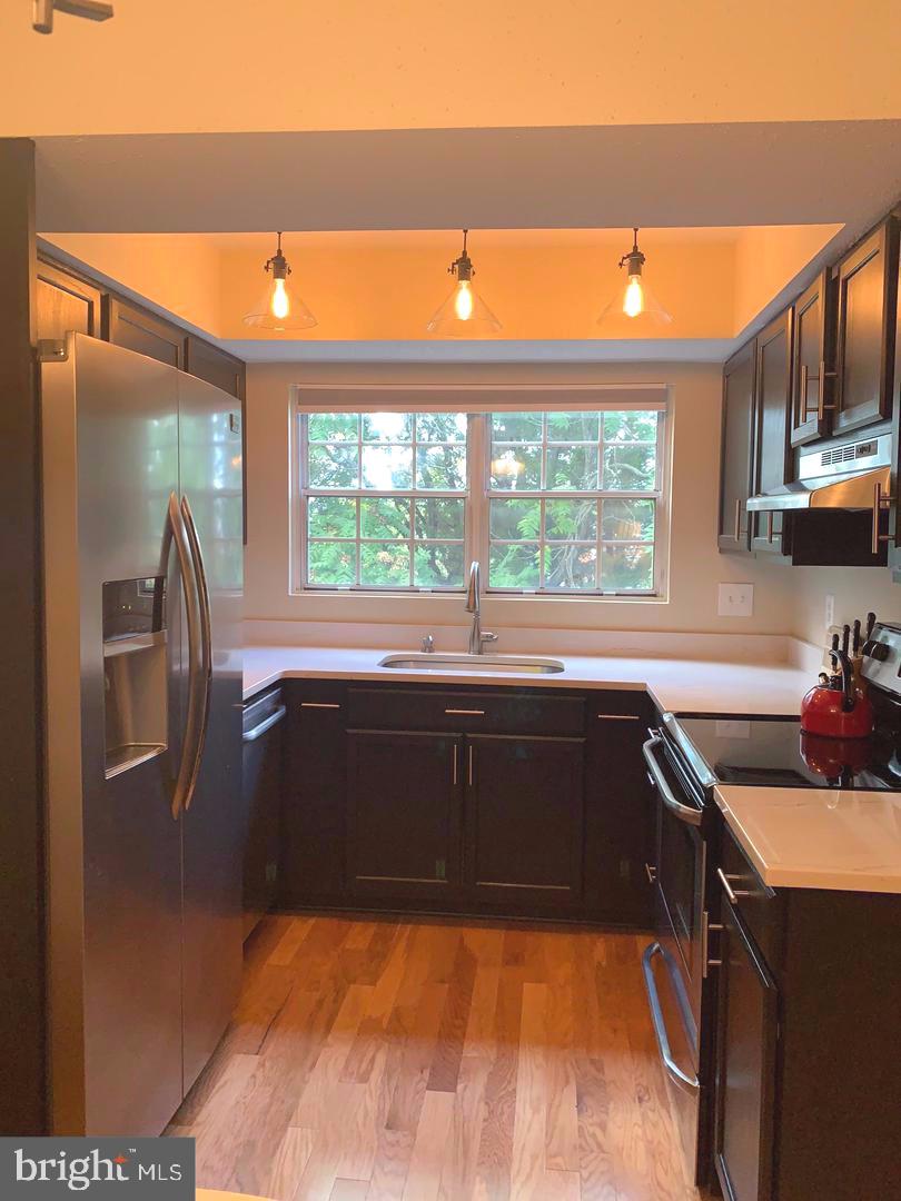 FOX CHAPEL AT TUDOR KNOLLS - Residential Lease