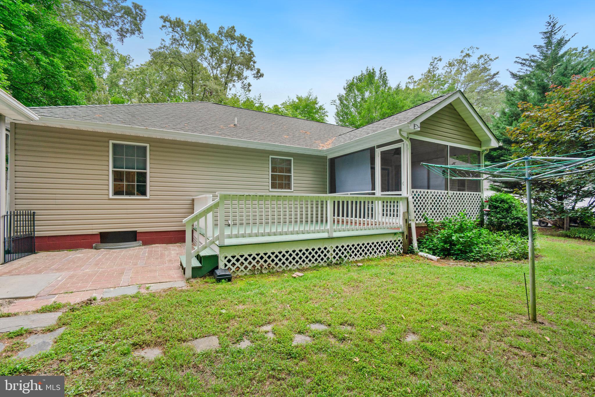 FOX GRAPE FARMS - Residential