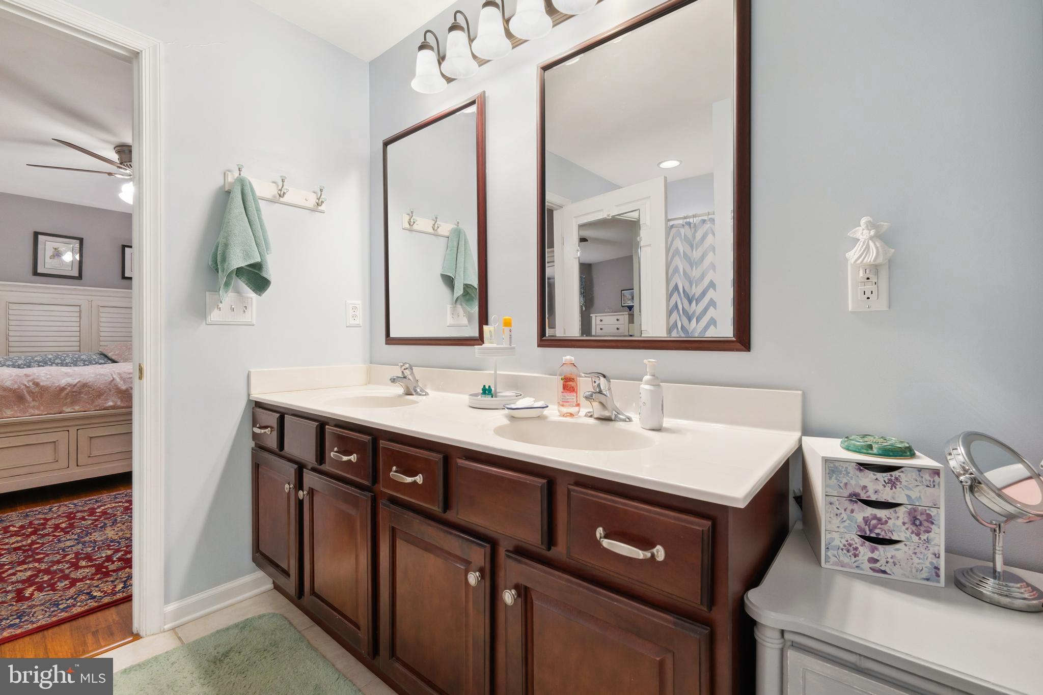 FOX GRAPE FARMS - Residential