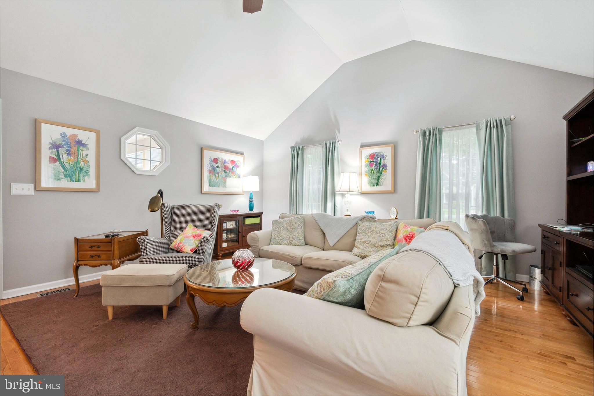 FOX GRAPE FARMS - Residential