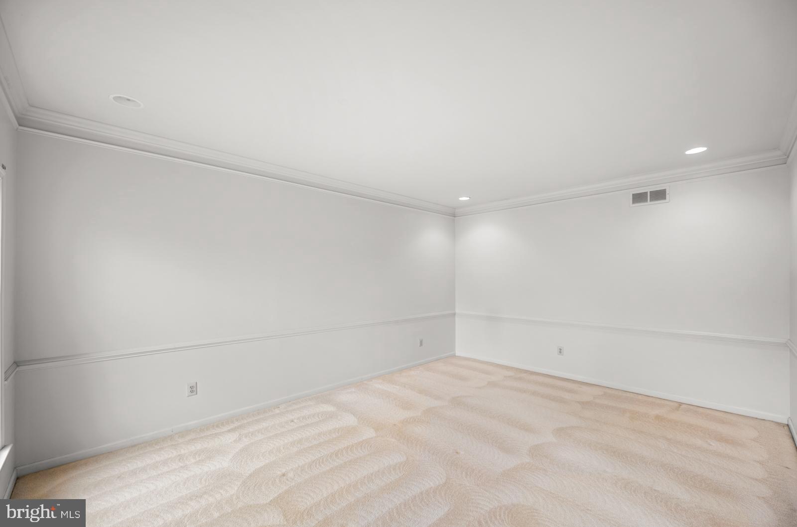 MAINLAND RIDGE - Residential