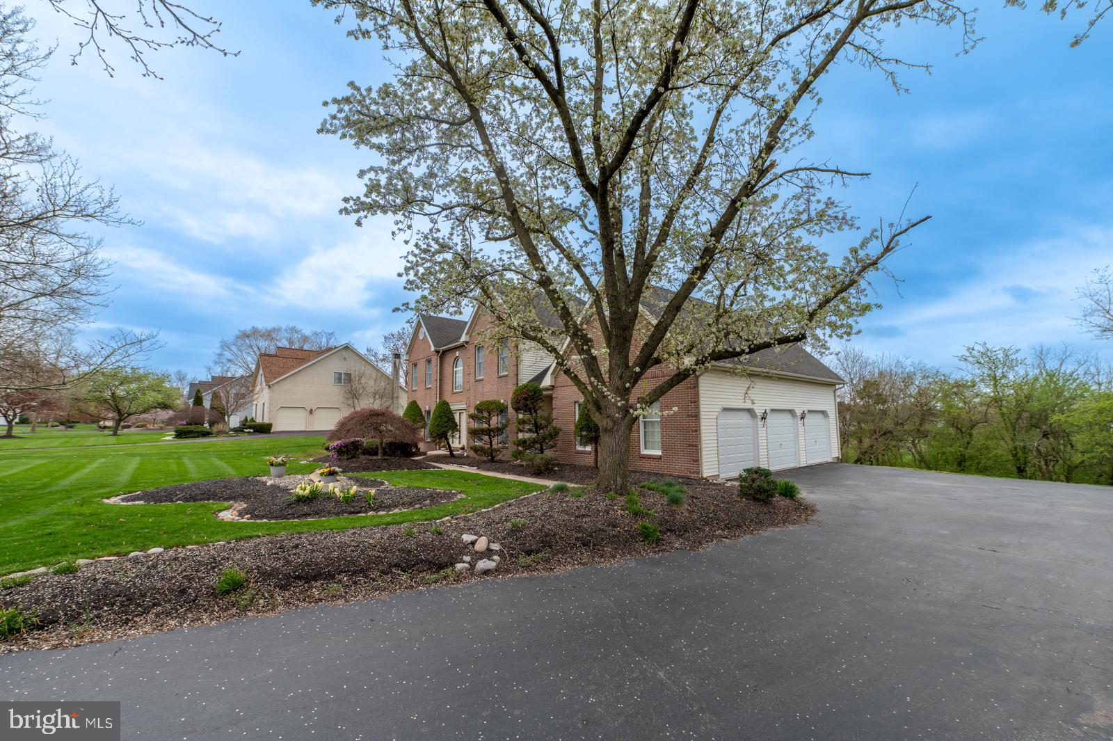 MAINLAND RIDGE - Residential