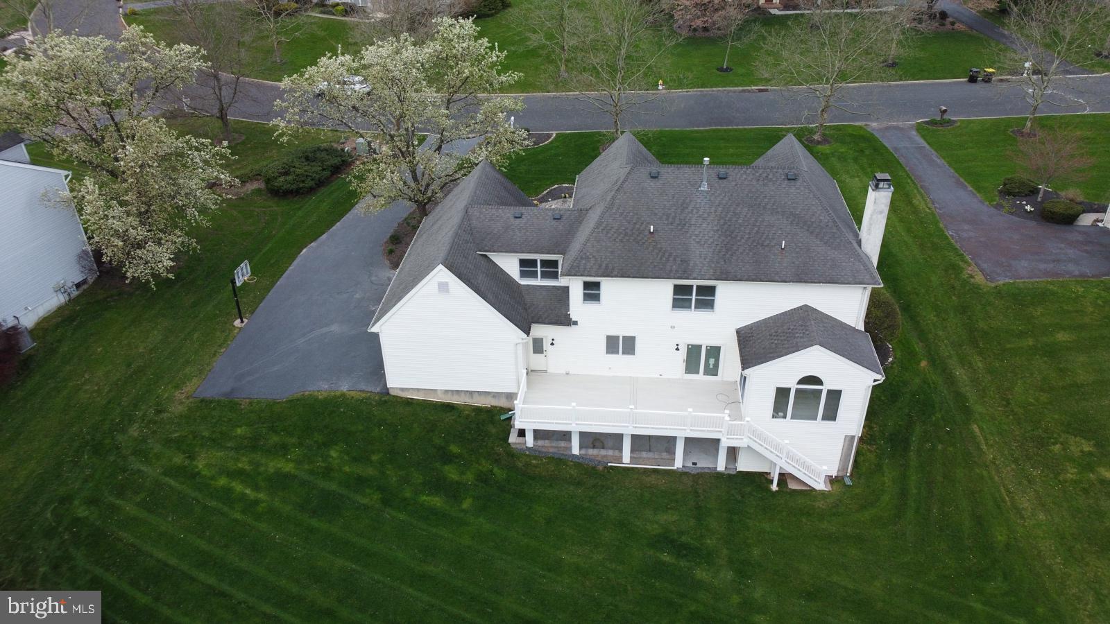 MAINLAND RIDGE - Residential