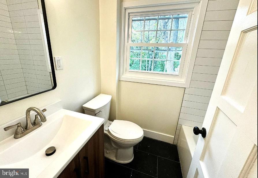 ALEXANDRIA - Residential Lease