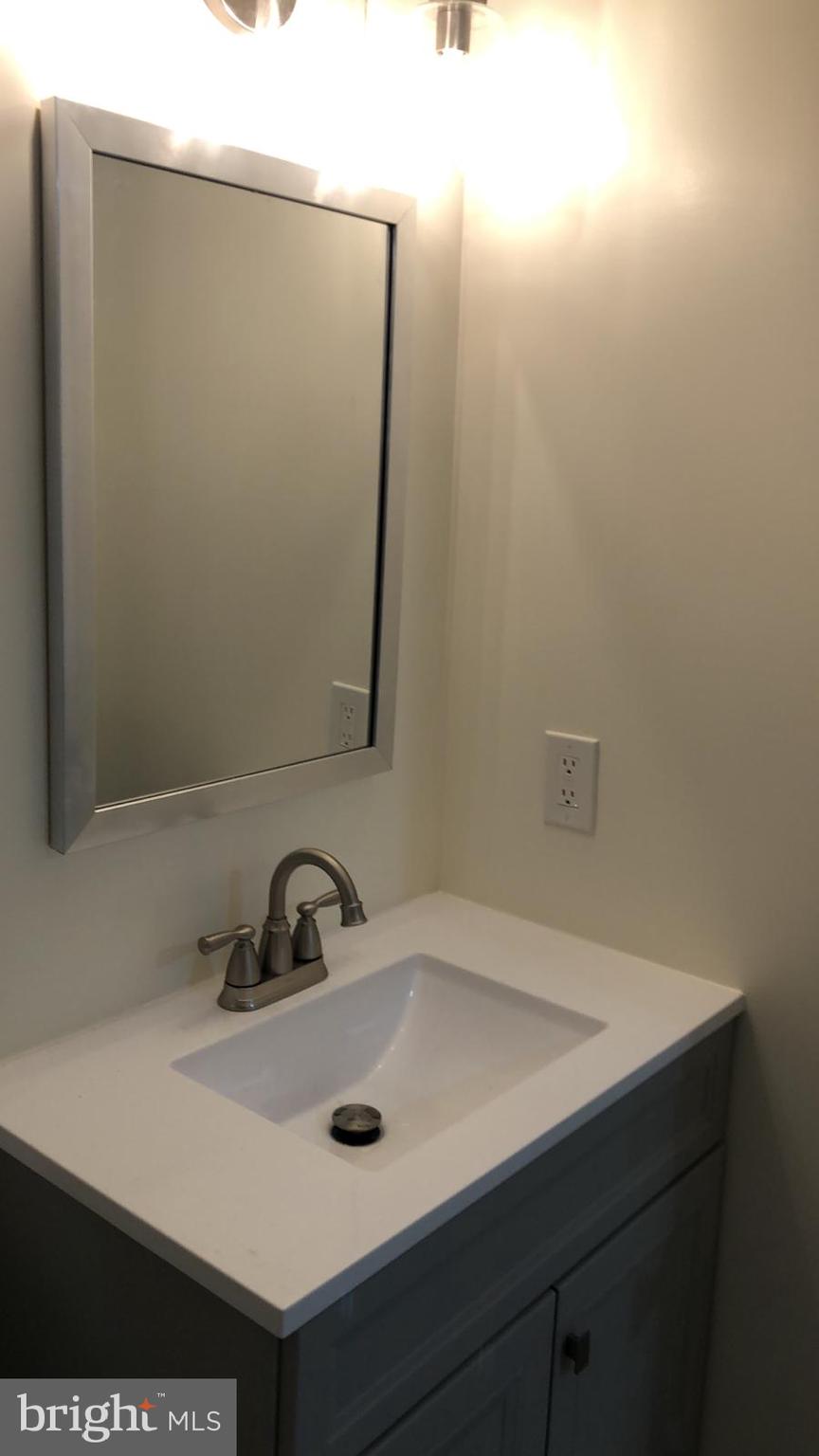 ALEXANDRIA - Residential Lease