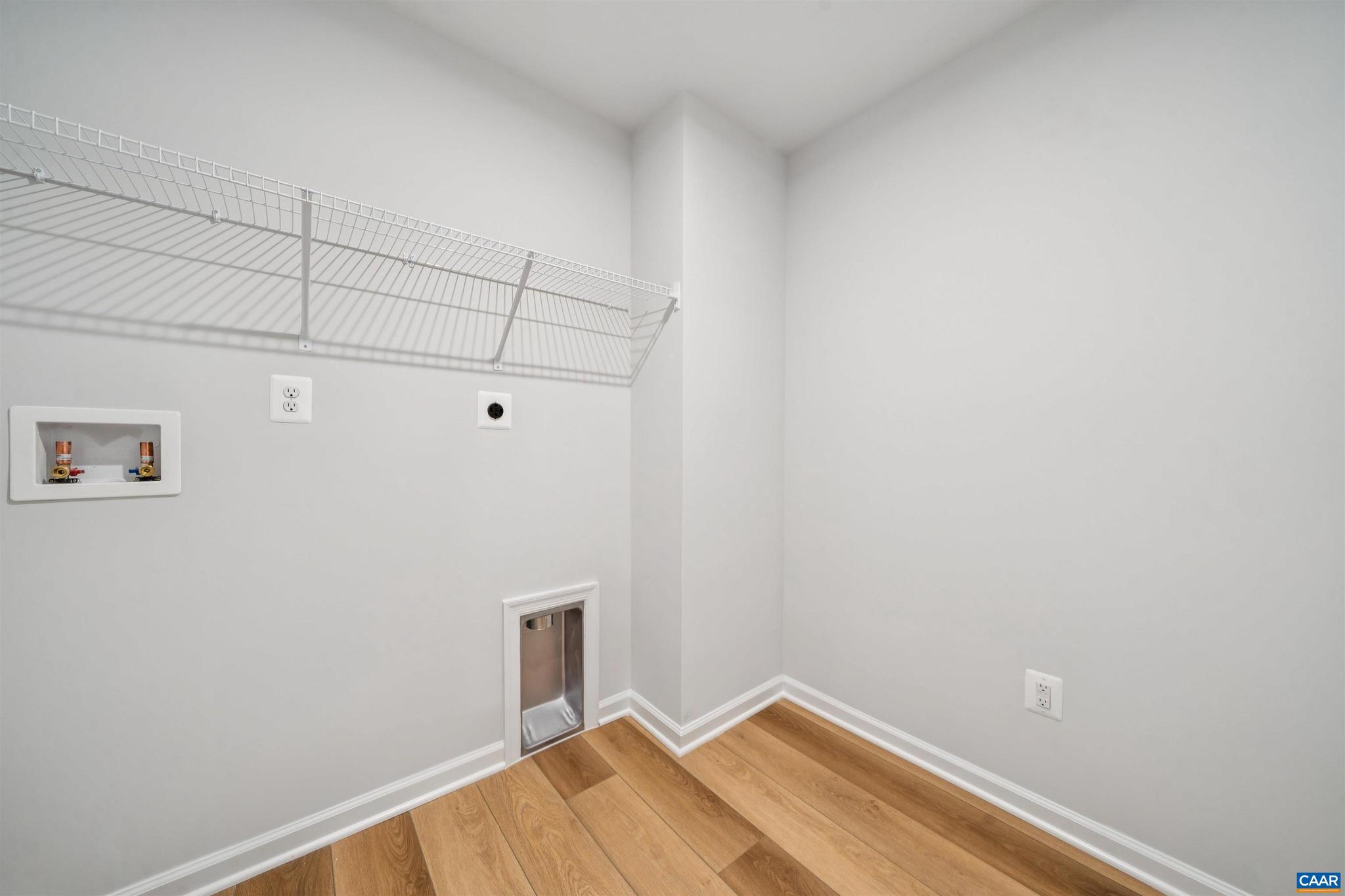 PLEASANT GREEN - Residential