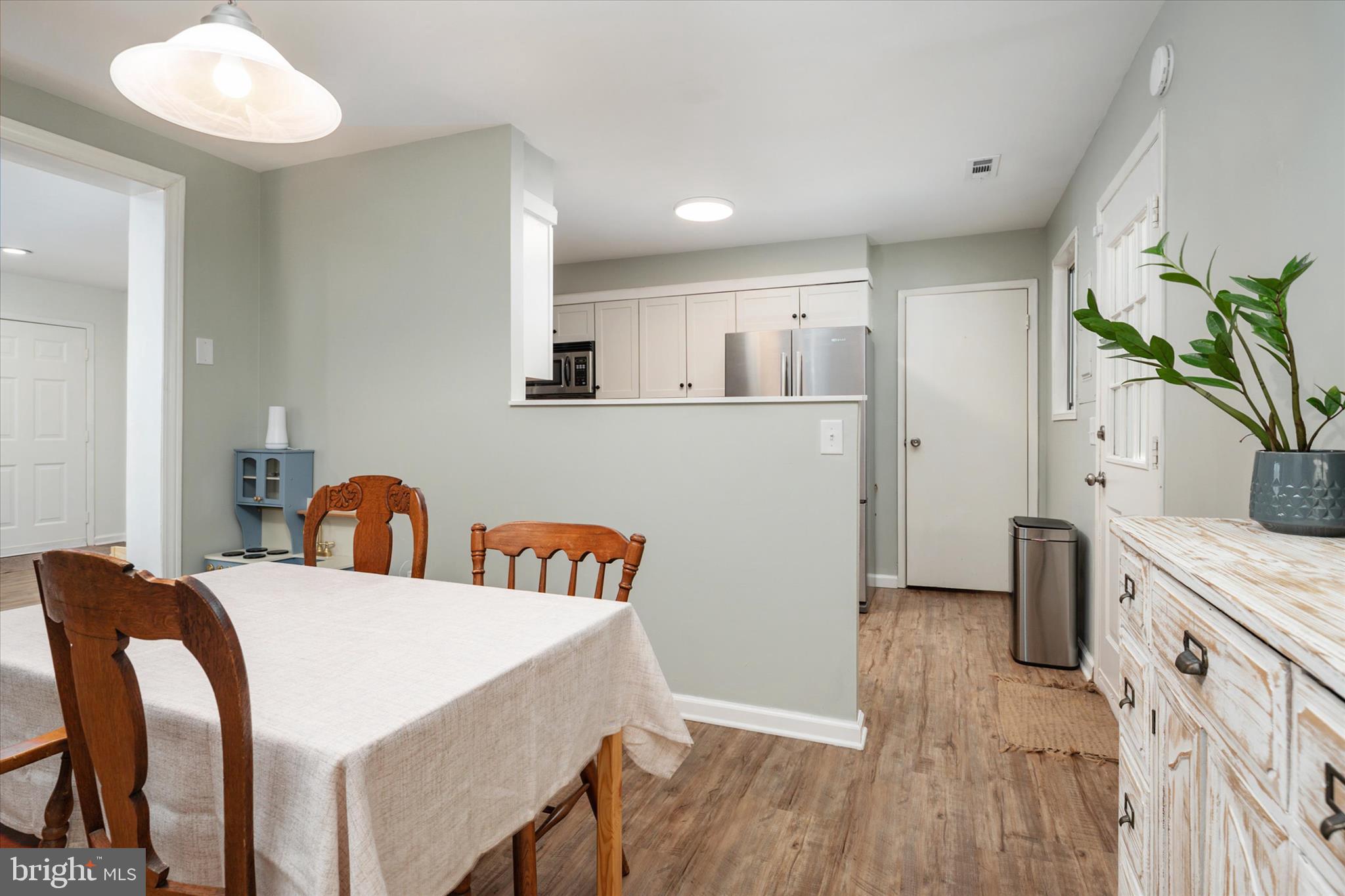 ROMANCOKE ON THE BAY - Residential