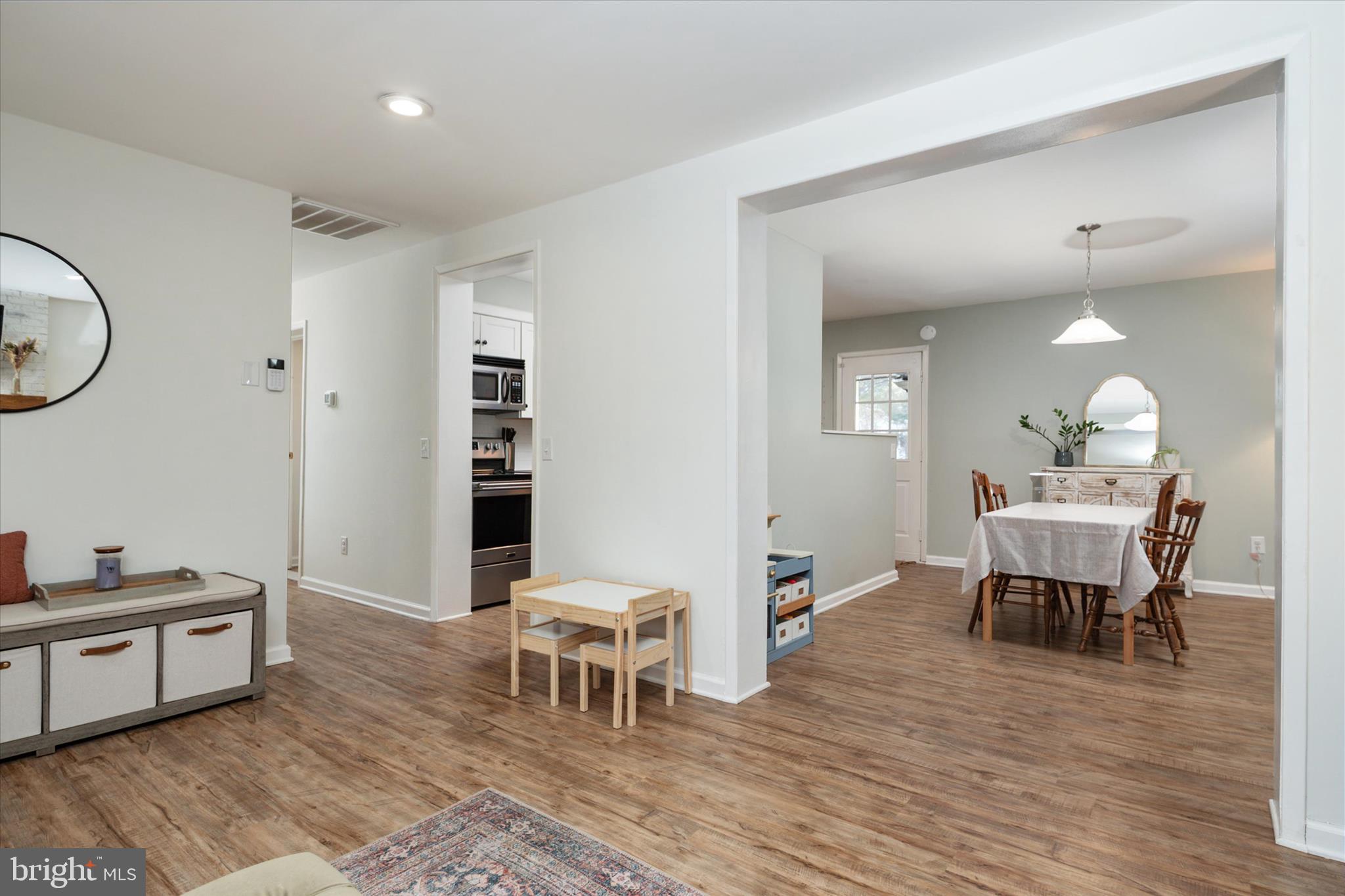 ROMANCOKE ON THE BAY - Residential