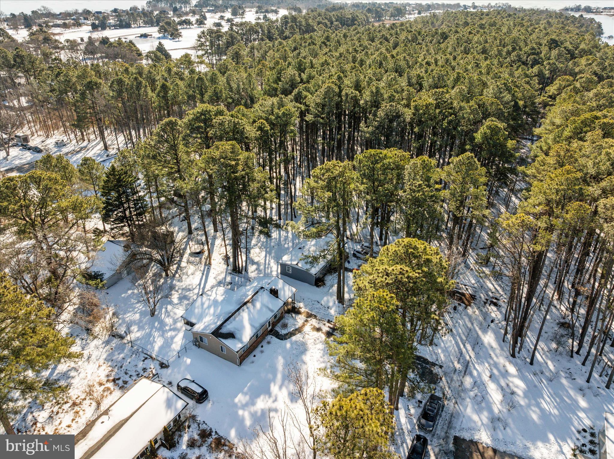 ROMANCOKE ON THE BAY - Residential