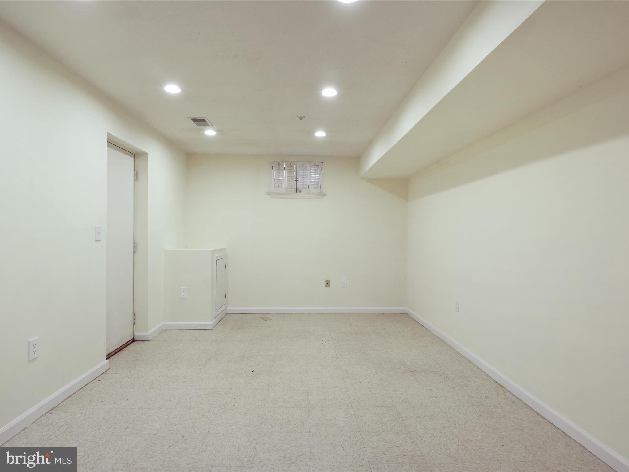 FAIRFIELD - Residential