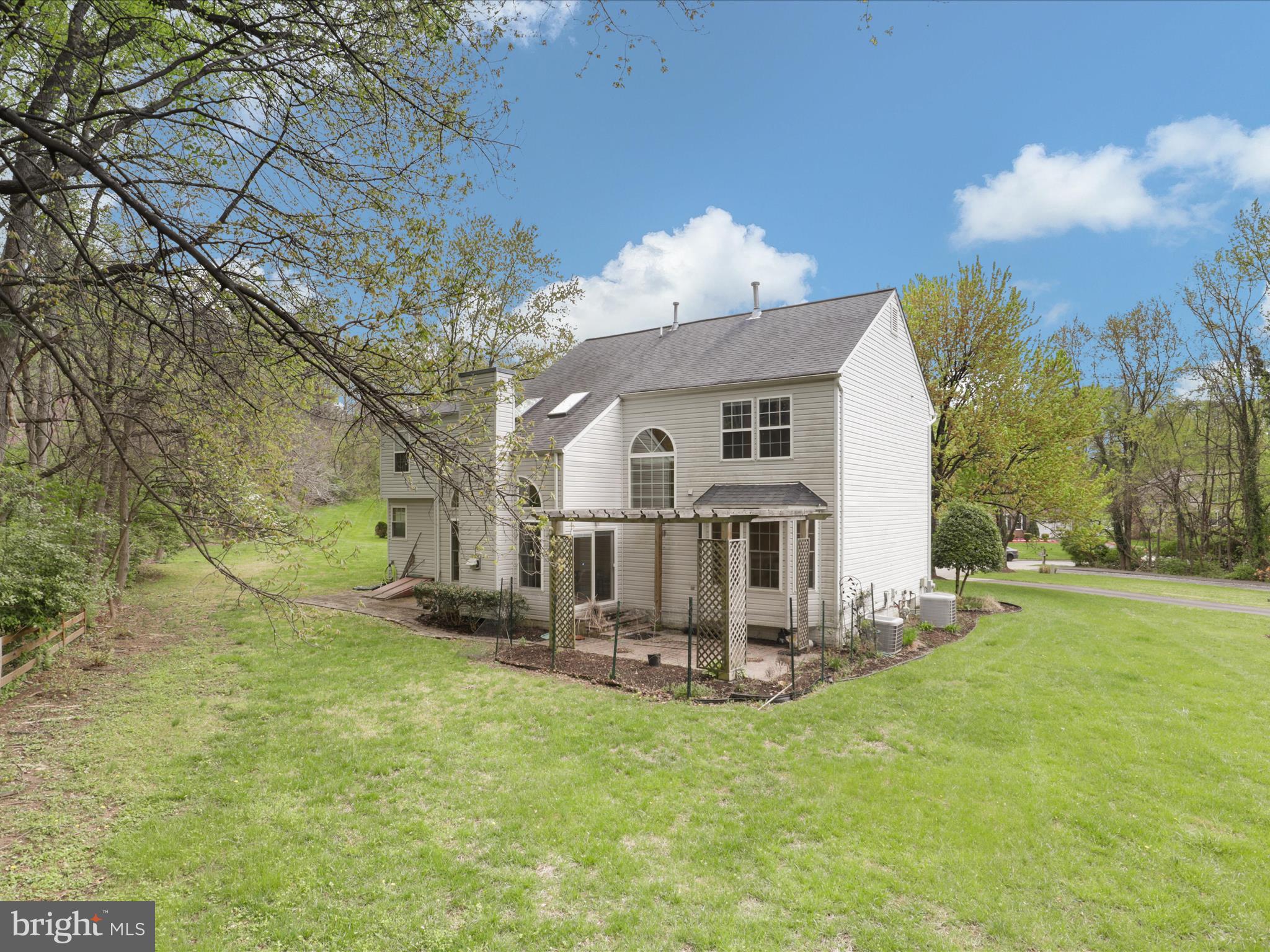 FAIRFIELD - Residential