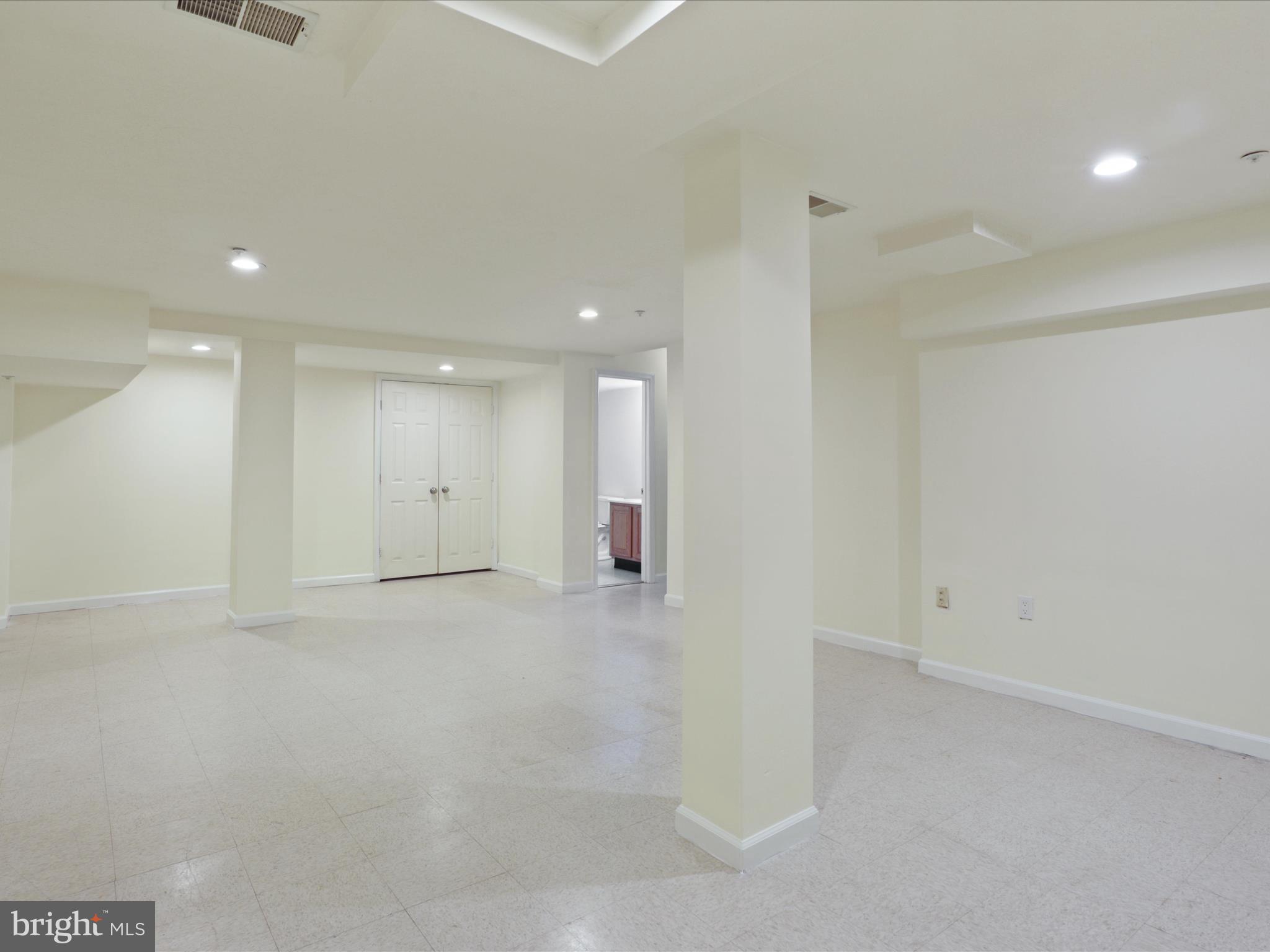 FAIRFIELD - Residential