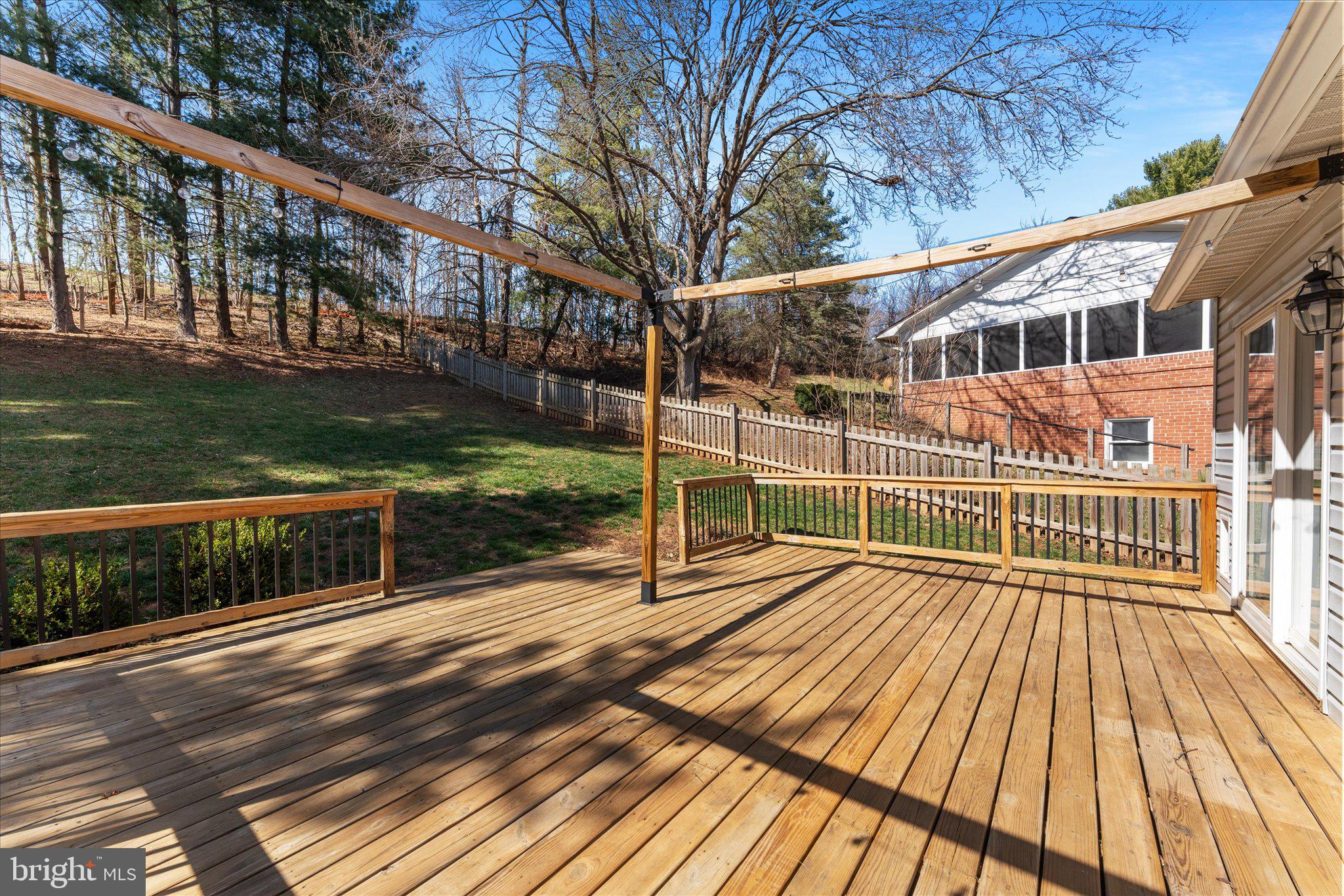 WHITACRE - Residential