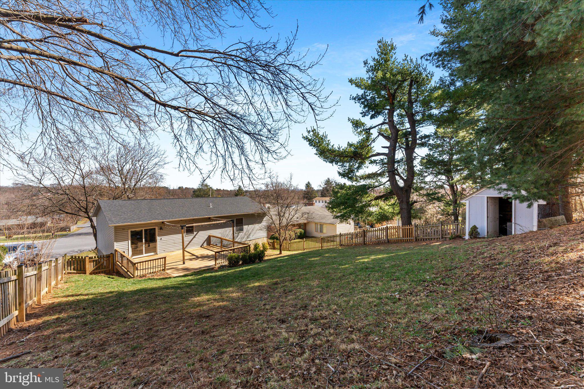 WHITACRE - Residential