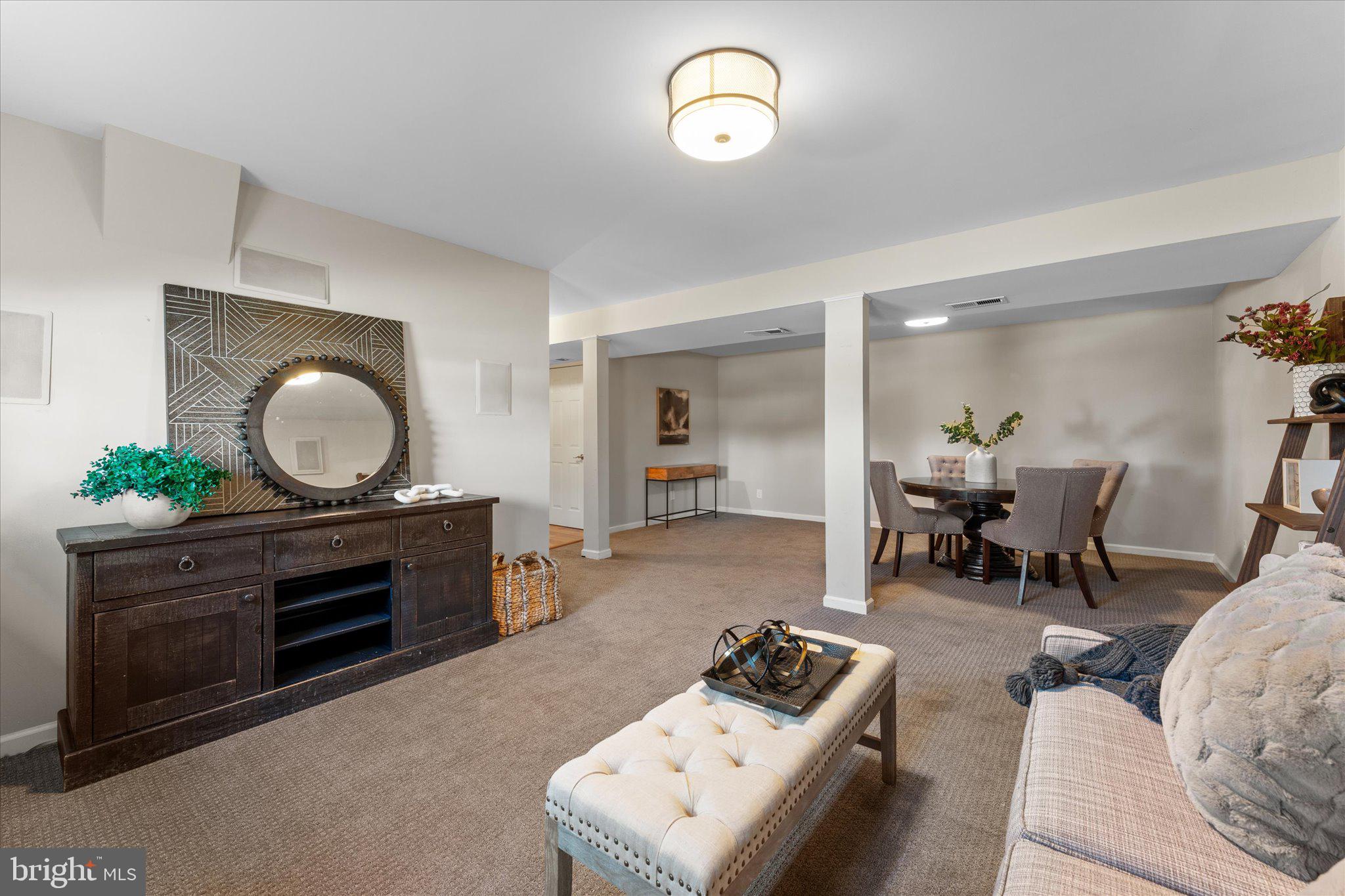 WHITACRE - Residential