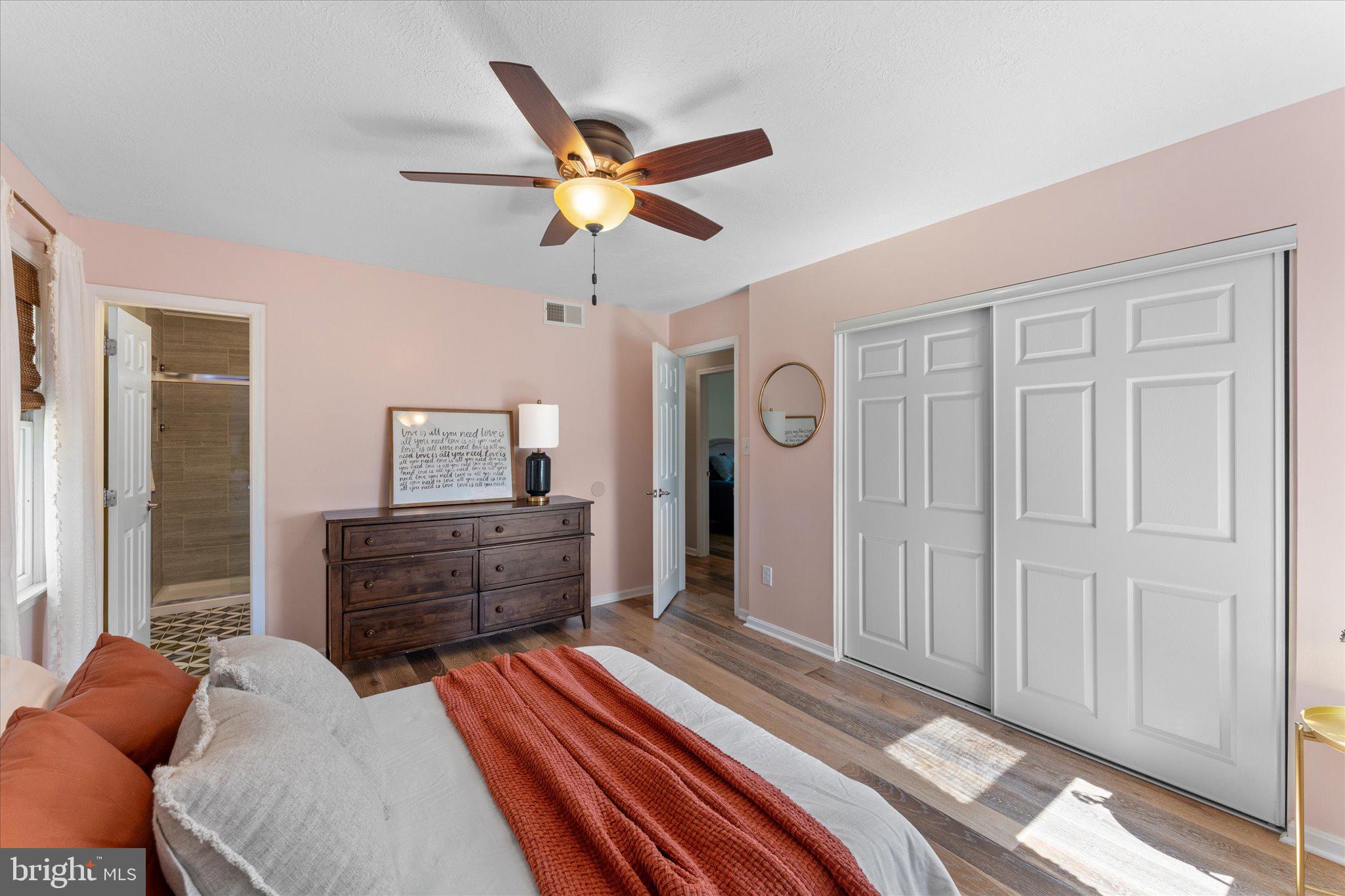 WHITACRE - Residential