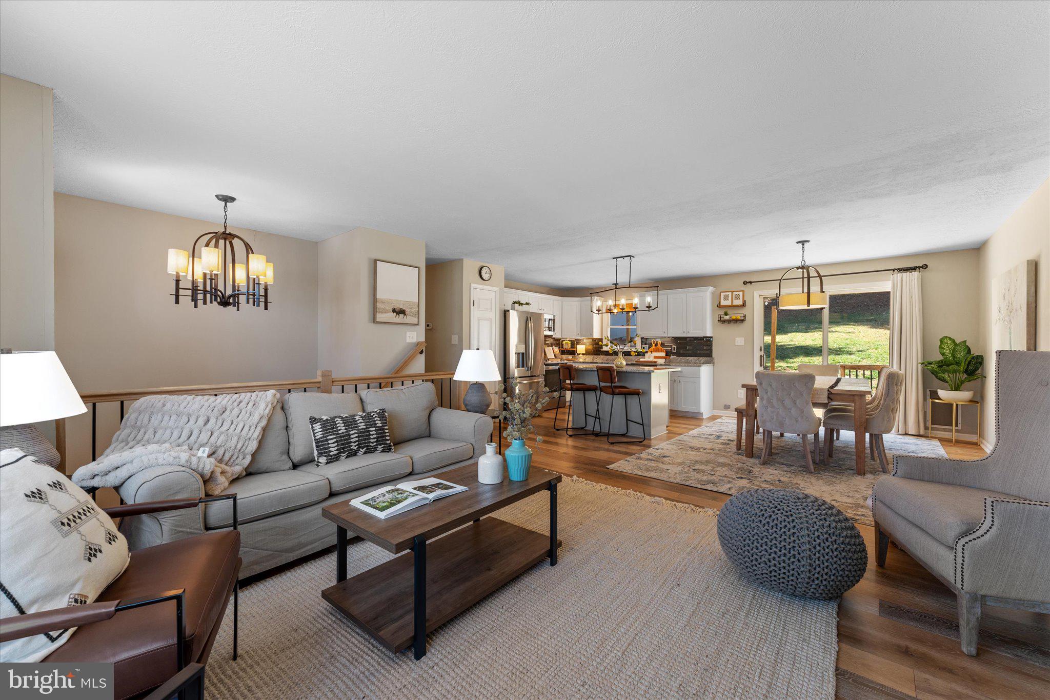 WHITACRE - Residential