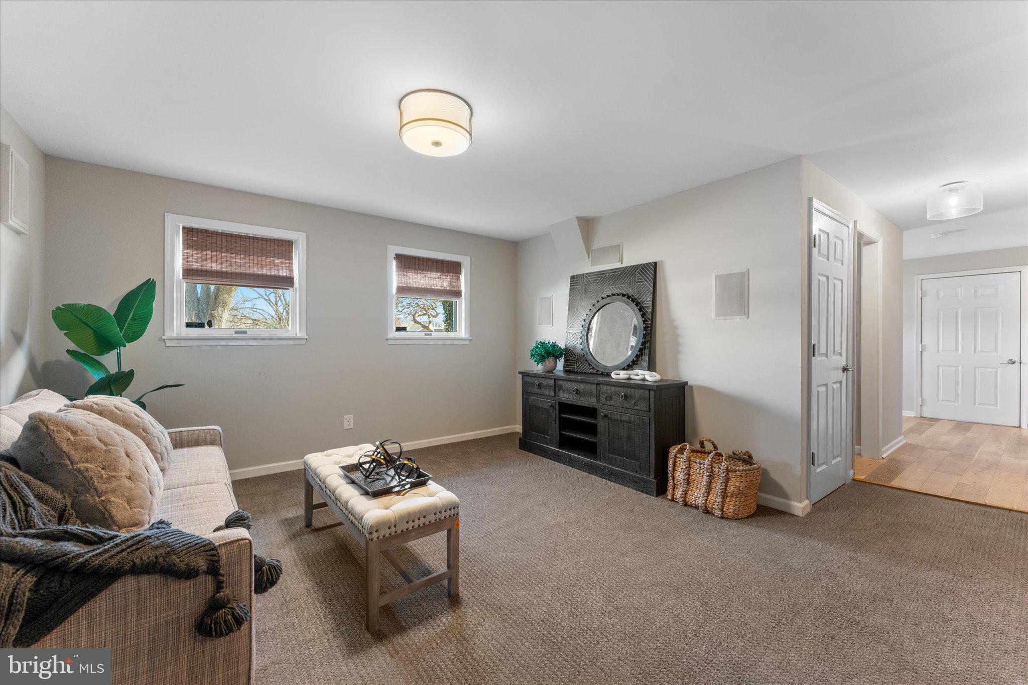 WHITACRE - Residential