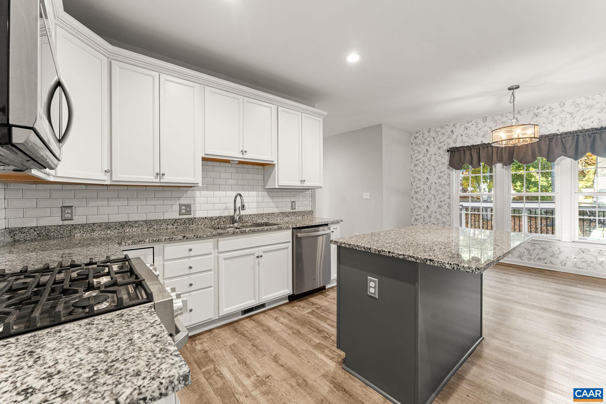 SPRING CREEK - Residential