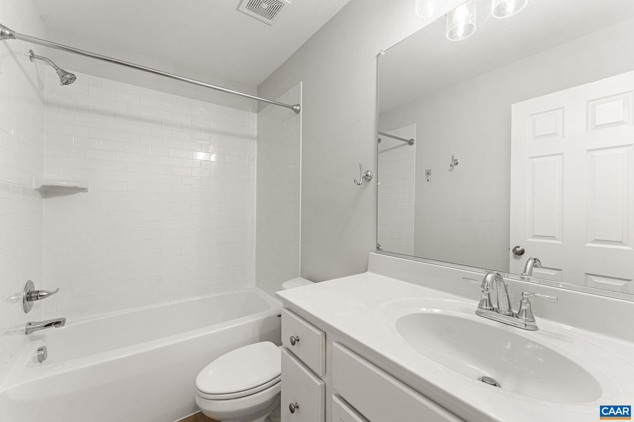 SPRING CREEK - Residential