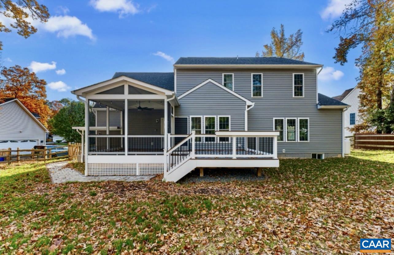 SPRING CREEK - Residential