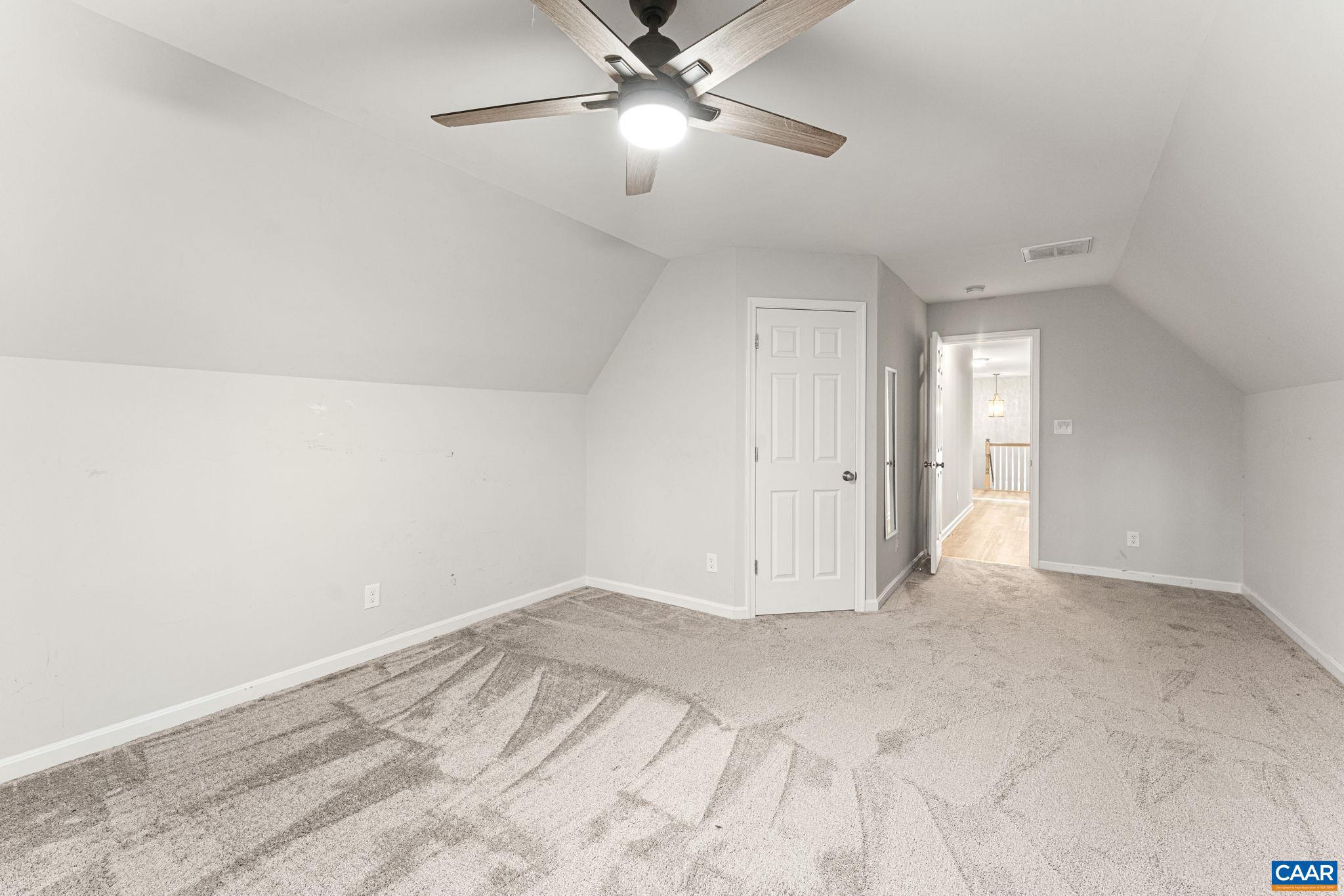 SPRING CREEK - Residential