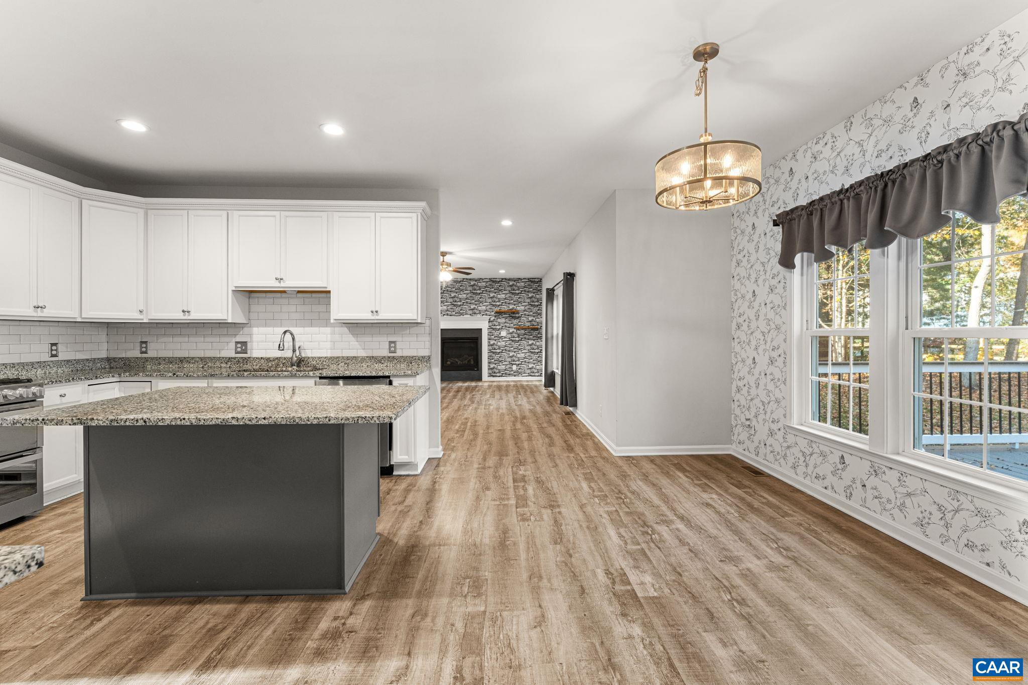 SPRING CREEK - Residential