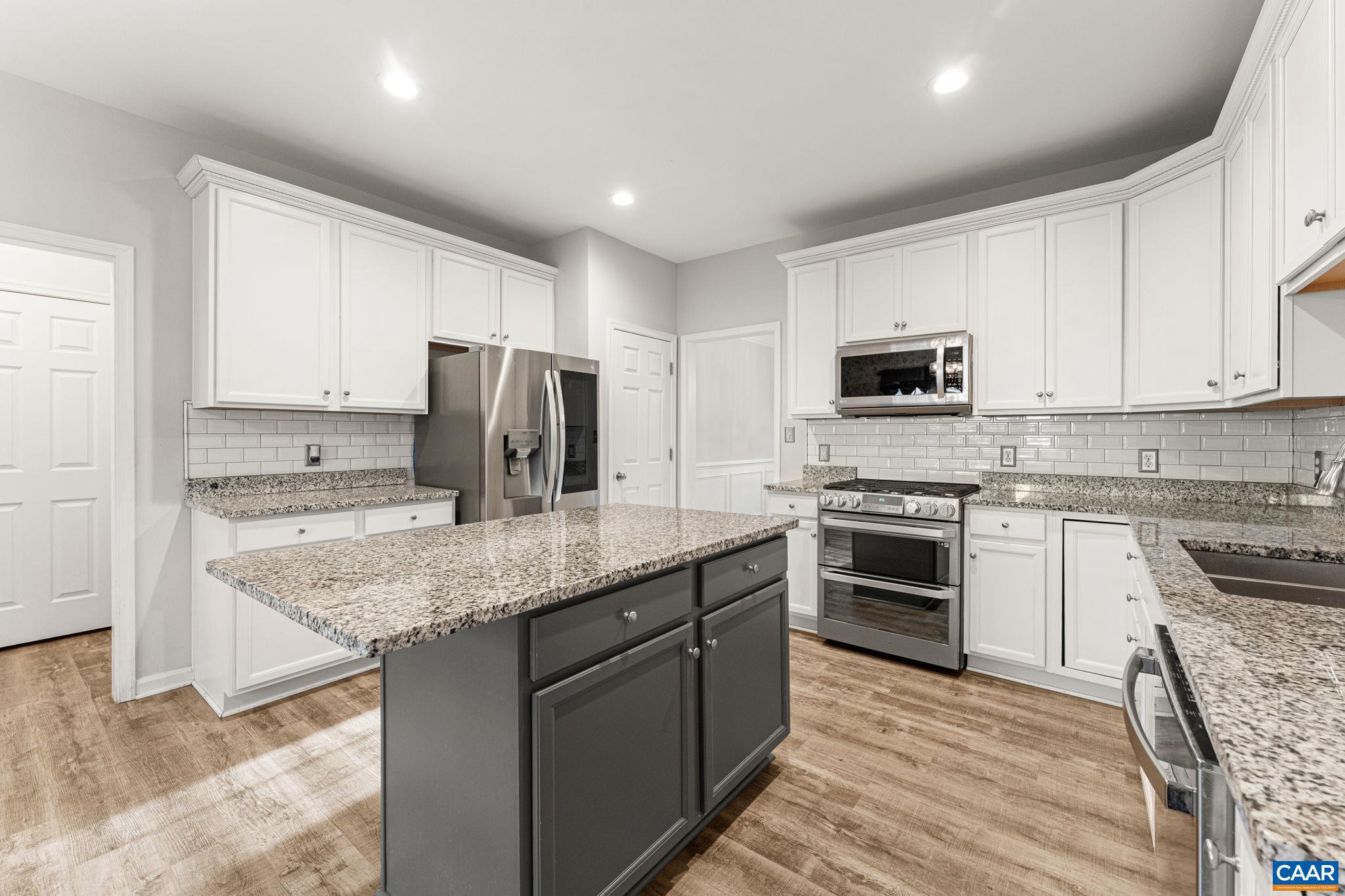 SPRING CREEK - Residential