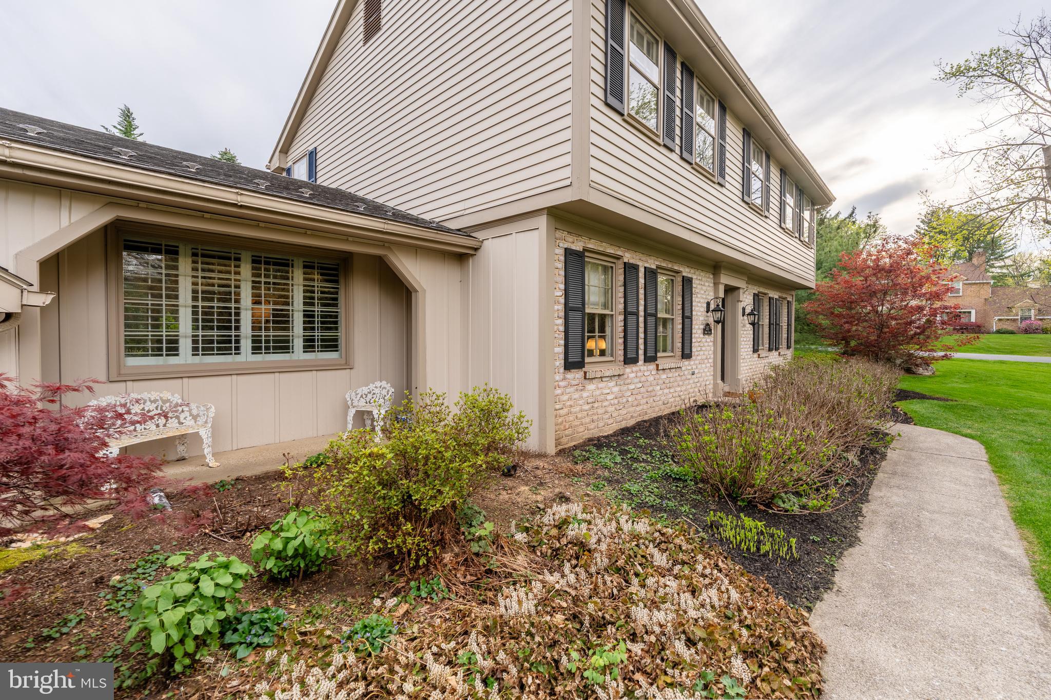 2617 ARBOR CIRCLE