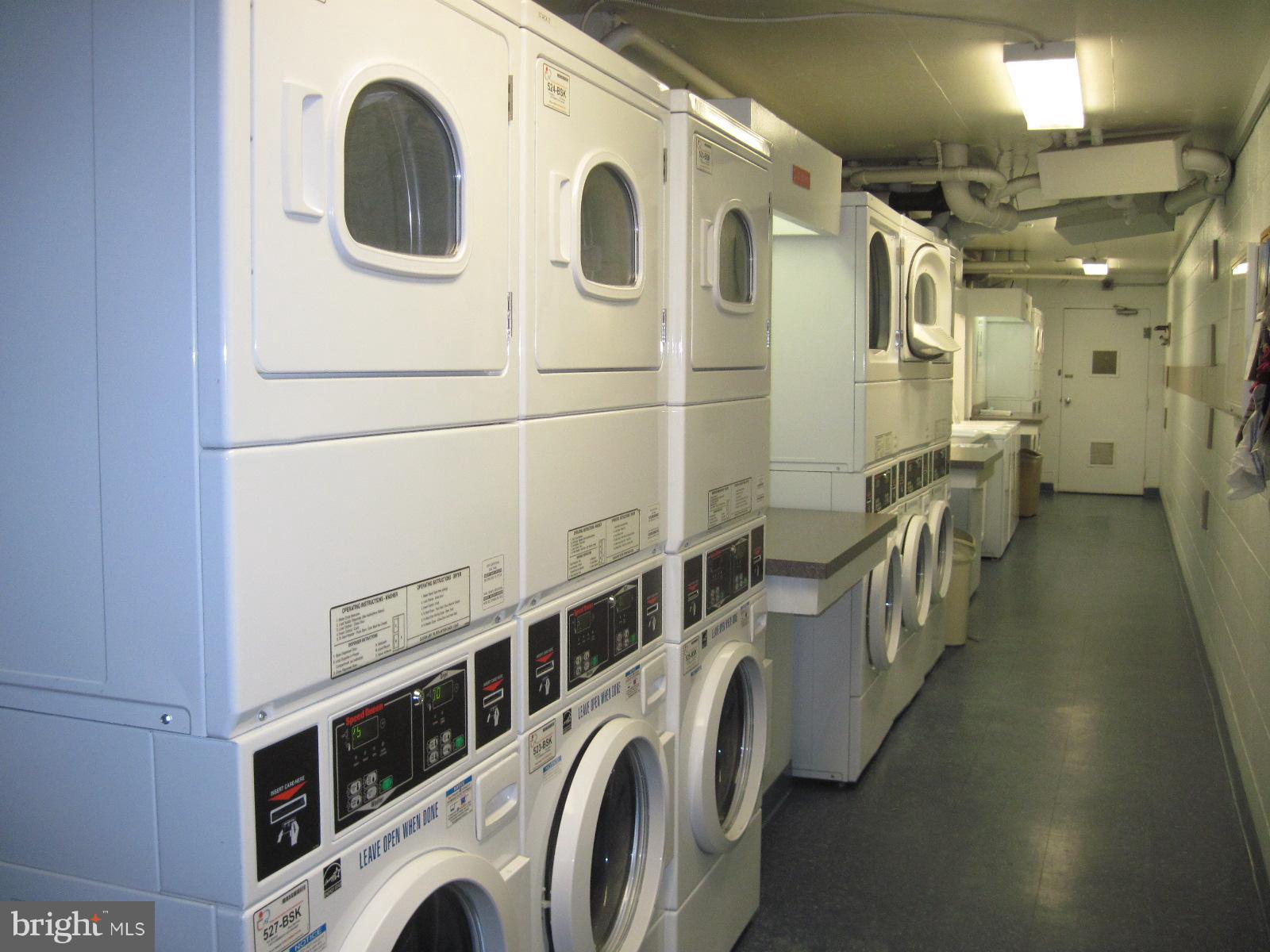 CIRCLE CONDOMINIUMS - Residential Lease