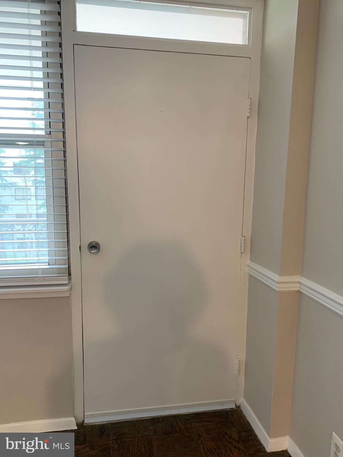 CIRCLE CONDOMINIUMS - Residential Lease