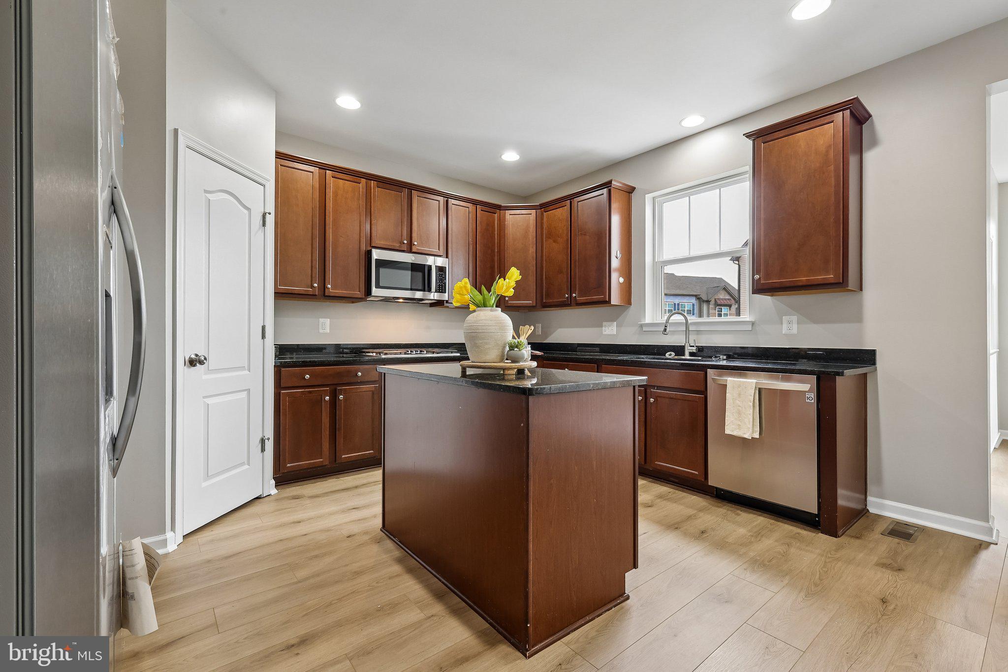 COLONIAL FORGE - Residential