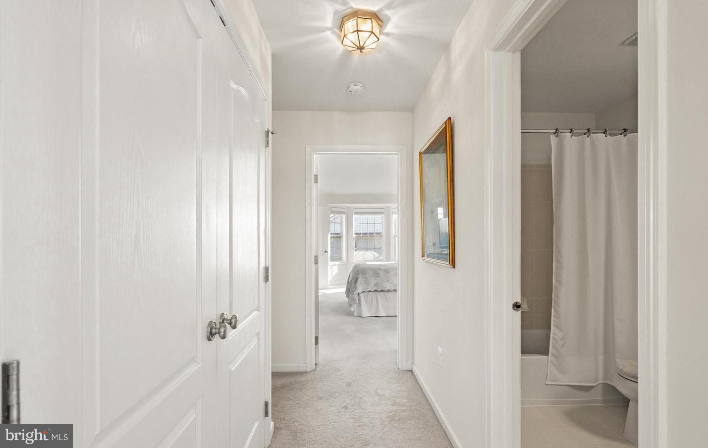 LOUDOUN VALLEY ESTATES 2 - Residential Lease