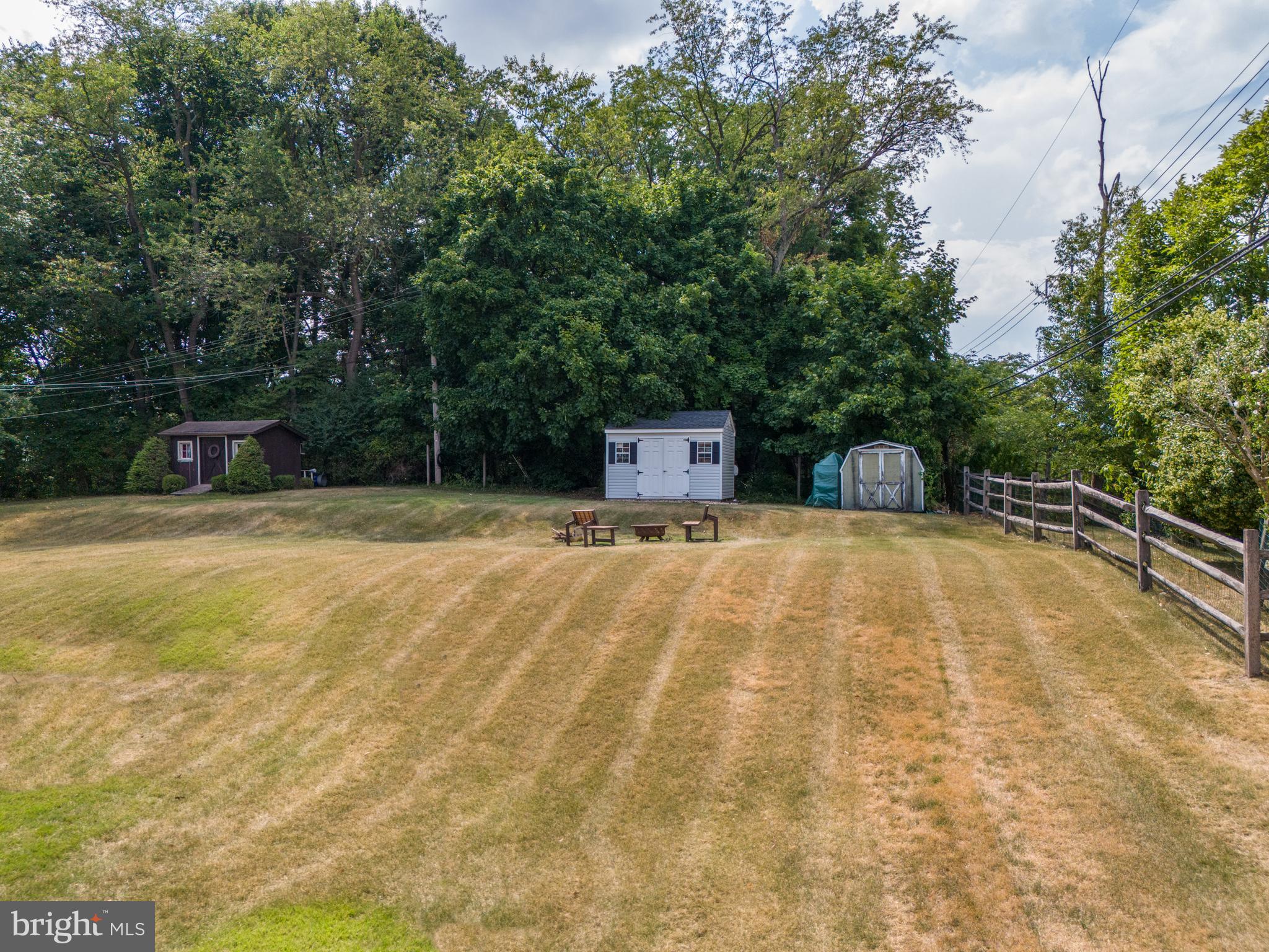 BELMONT TERR - Residential