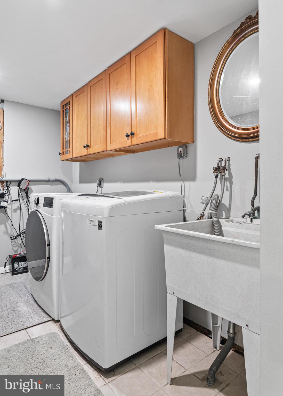 BELMONT TERR - Residential