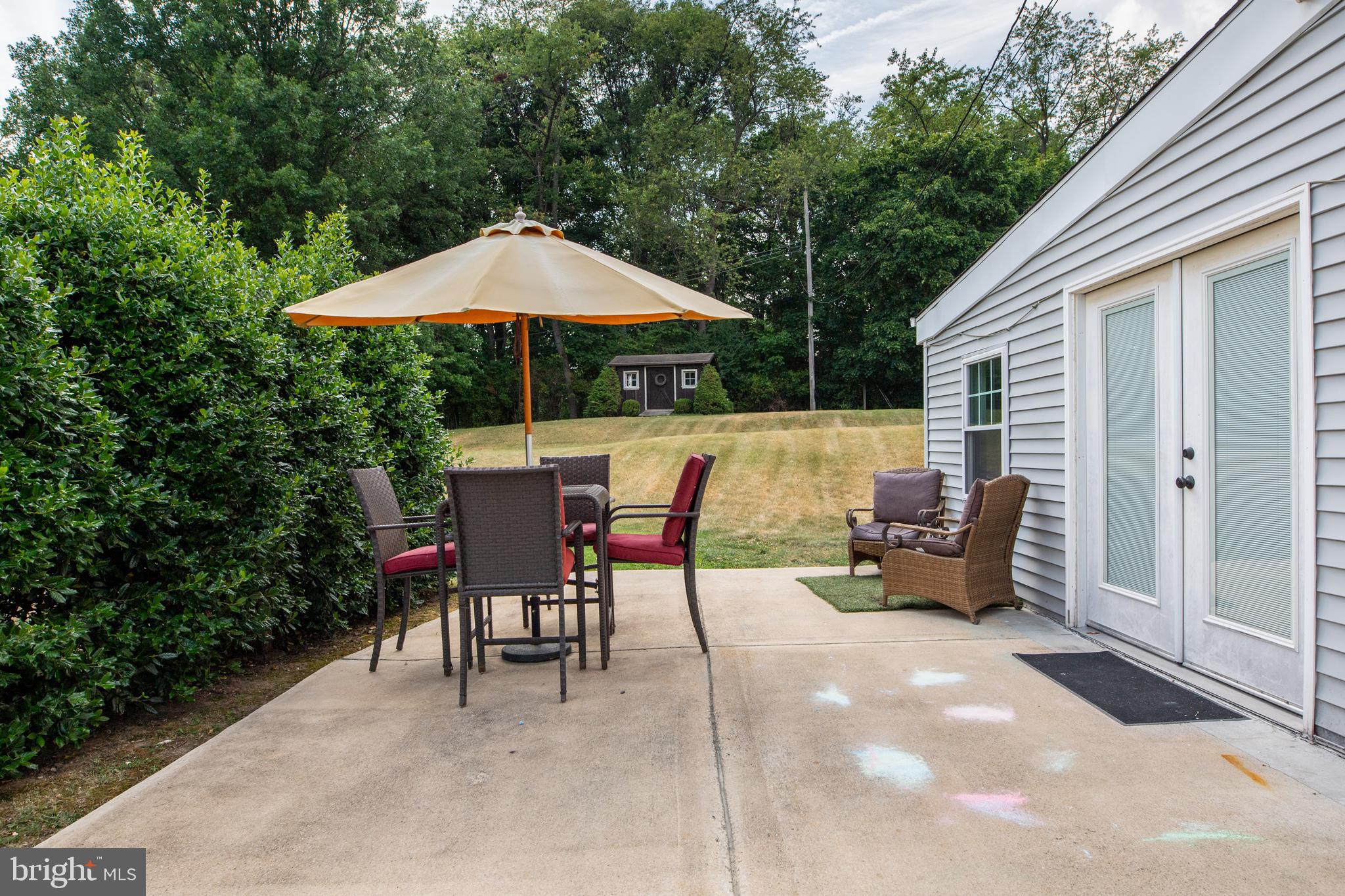 BELMONT TERR - Residential