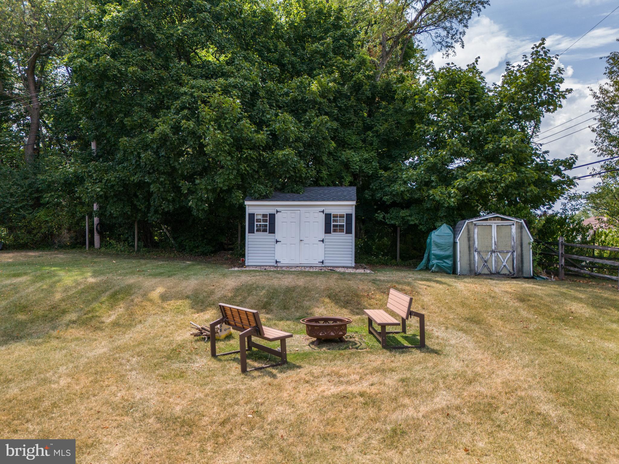 BELMONT TERR - Residential