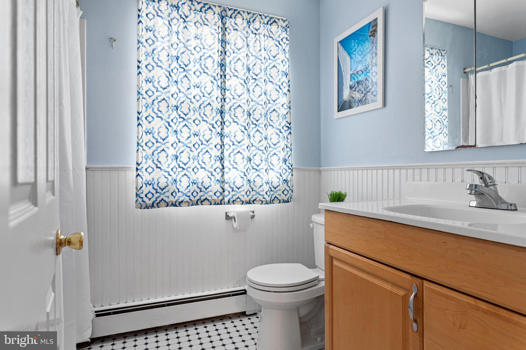 BELMONT TERR - Residential