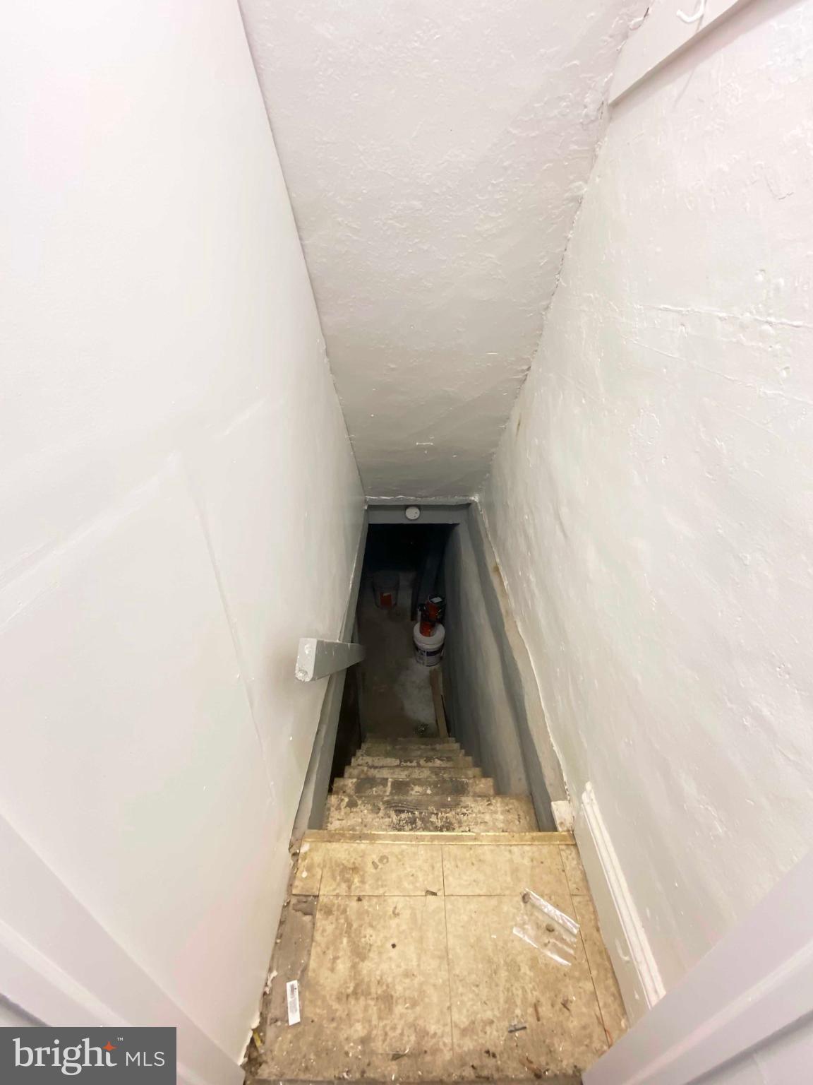 KENSINGTON - Residential Lease