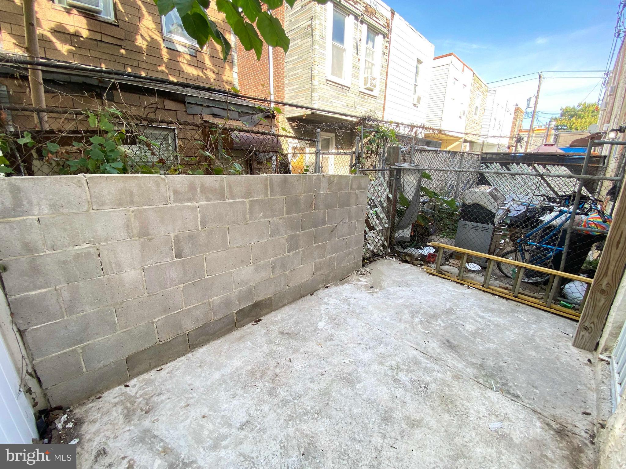 KENSINGTON - Residential Lease